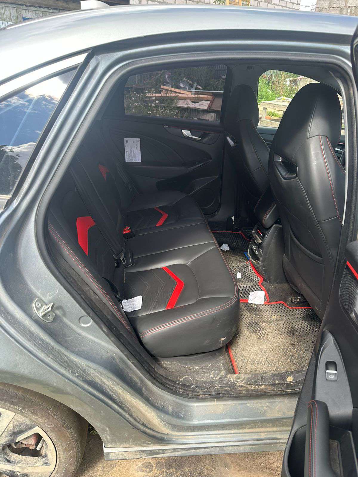 Автомобиль марки KIA модель KAIYI E5 2023 г.в. VIN-номер XUUJA2G29P0001534