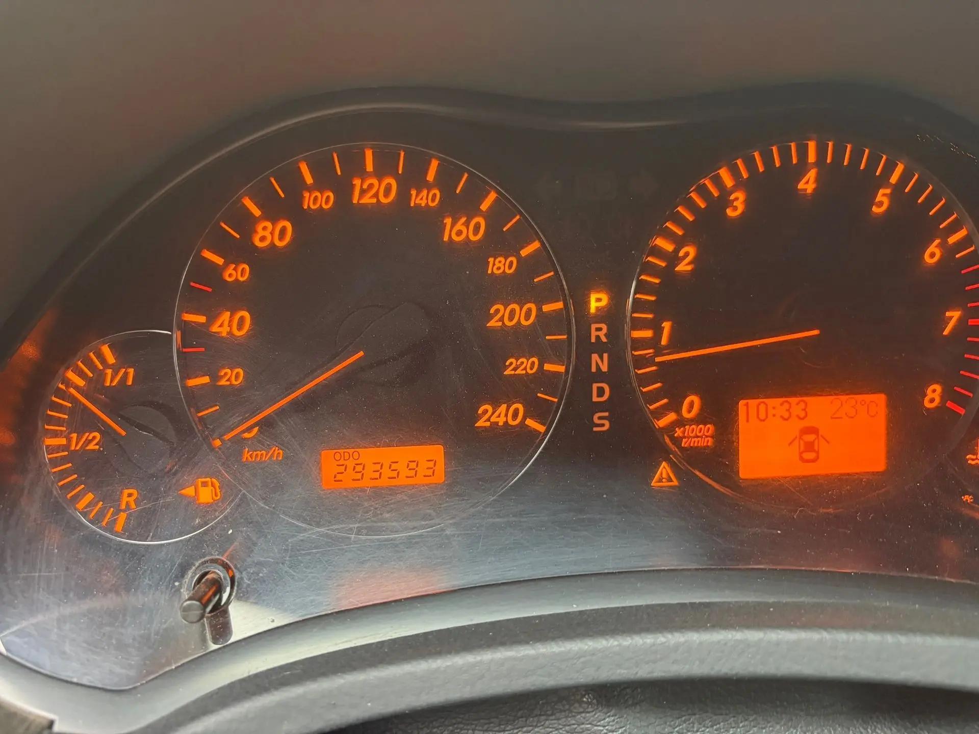 Автомобиль марки TOYOTA модель Avensis. Год выпуска: 2007. VIN-номер SB1BR56L70E202385.