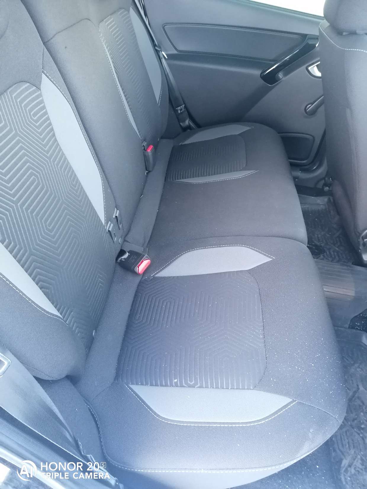 Автомобиль марки LADA модель Granta 2024 г.в. VIN-номер XTA219140R0580716