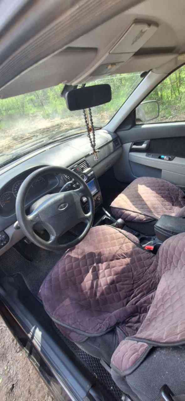 Легковой автомобиль марки: LADA, модель: 217030 LADA Priora, год выпуска: 2009 г., идентификационный номер (VIN): XTA21703090183530. Является предметом залога ПАО Совкомбанк