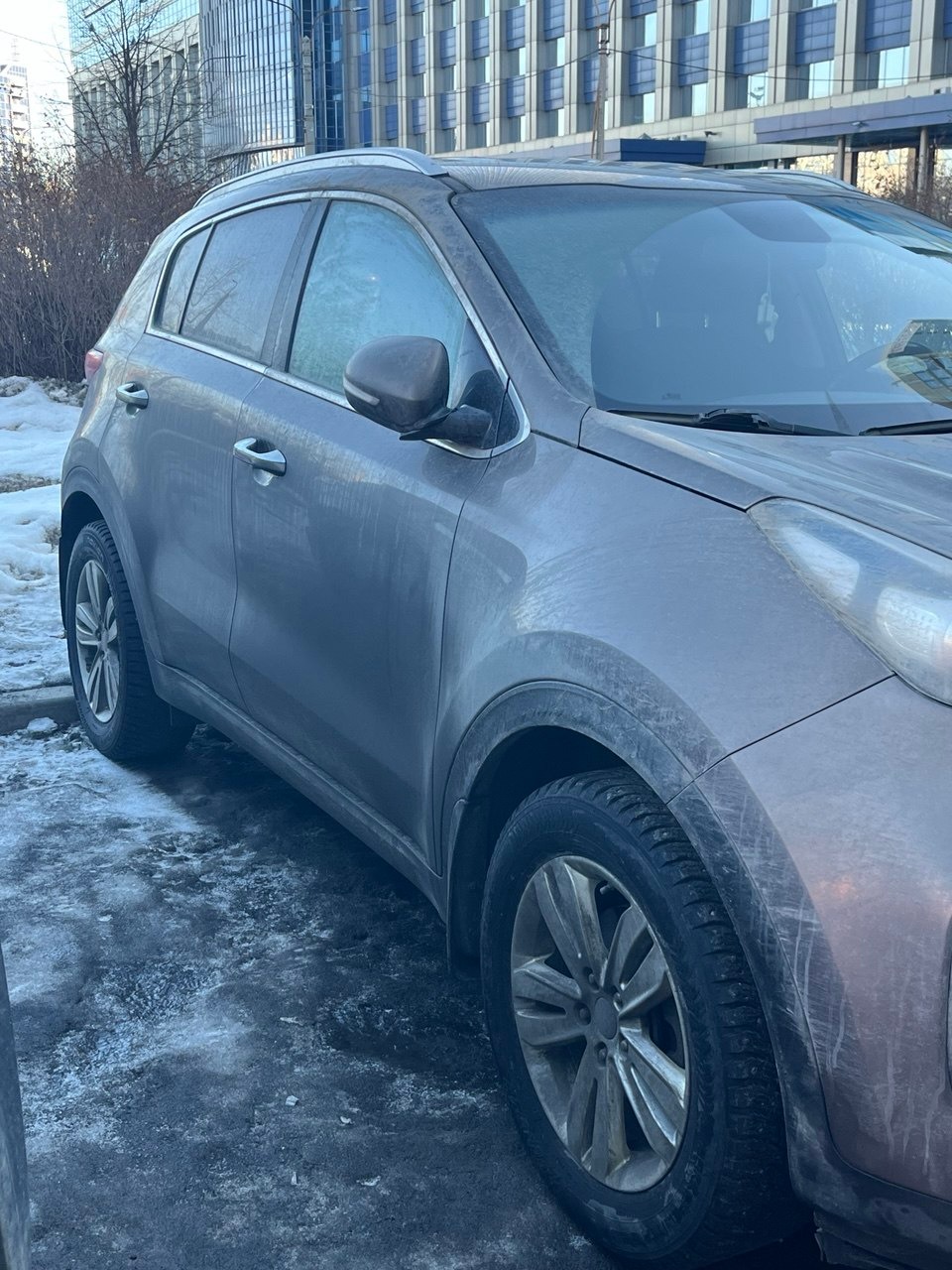 Автомобиль марки KIA модель QLE 2018 г.в. VIN-номер XWEPH81ABJ0020193