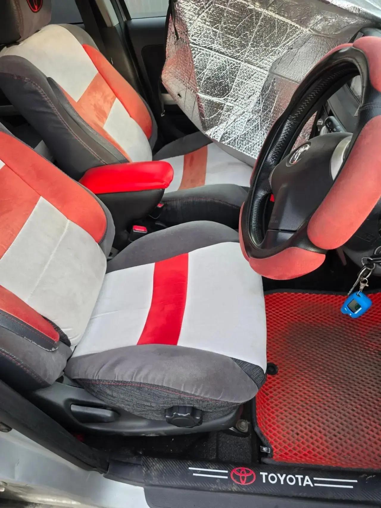 автомобиль марки TOYOTA модель Ist 2003 г.в. номер кузова NCP61-0043196