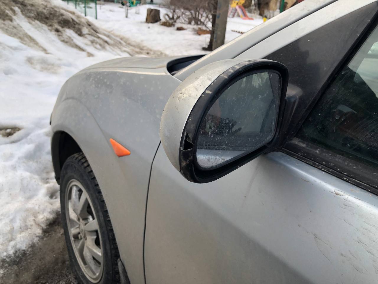 Легковой автомобиль марки: FORD, модель: Focus, год выпуска: 2005 г., идентификационный номер (VIN): X9FFXXEEDF5U53819
