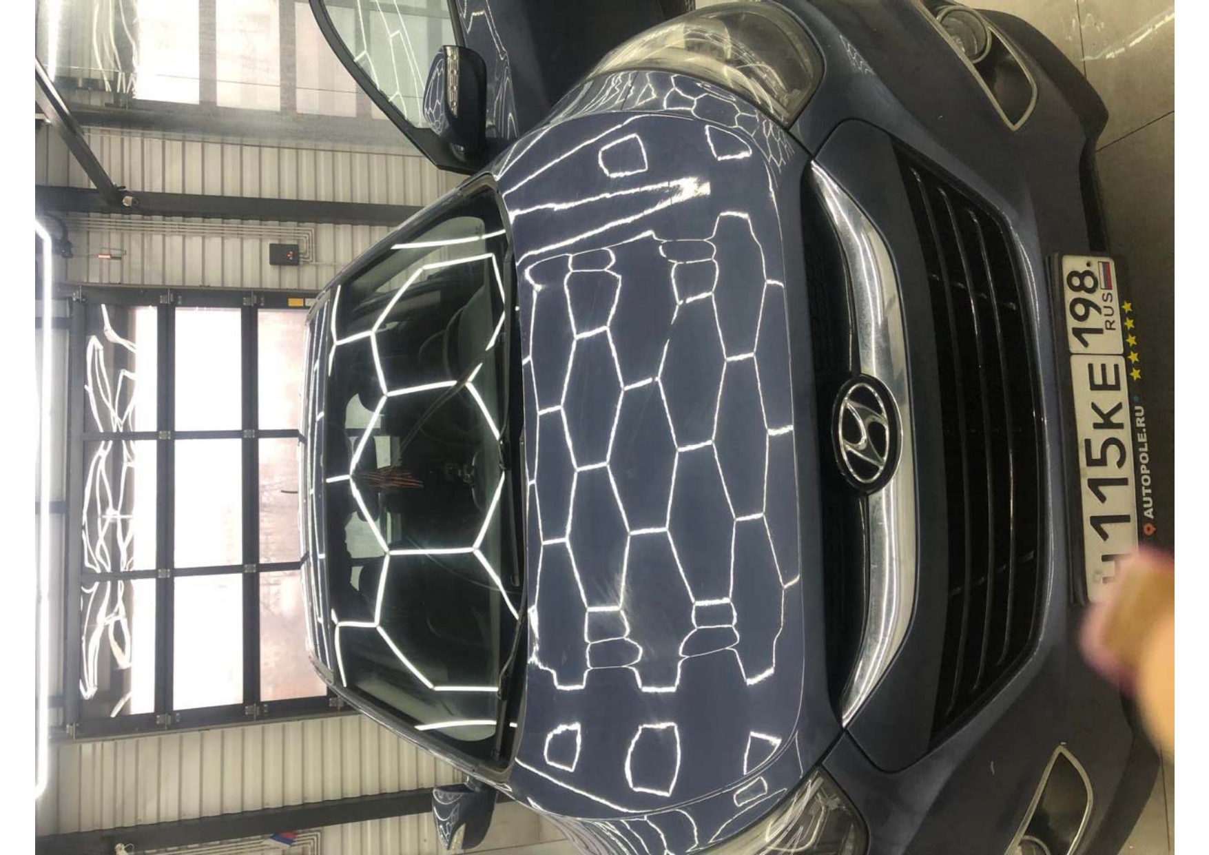 Легковой автомобиль марки: Hyundai, модель: IX35, год выпуска: 2013, кузов №: TMAJU81EBEJ490914, идентификационный номер (VIN): TMAJU81EBEJ490914
