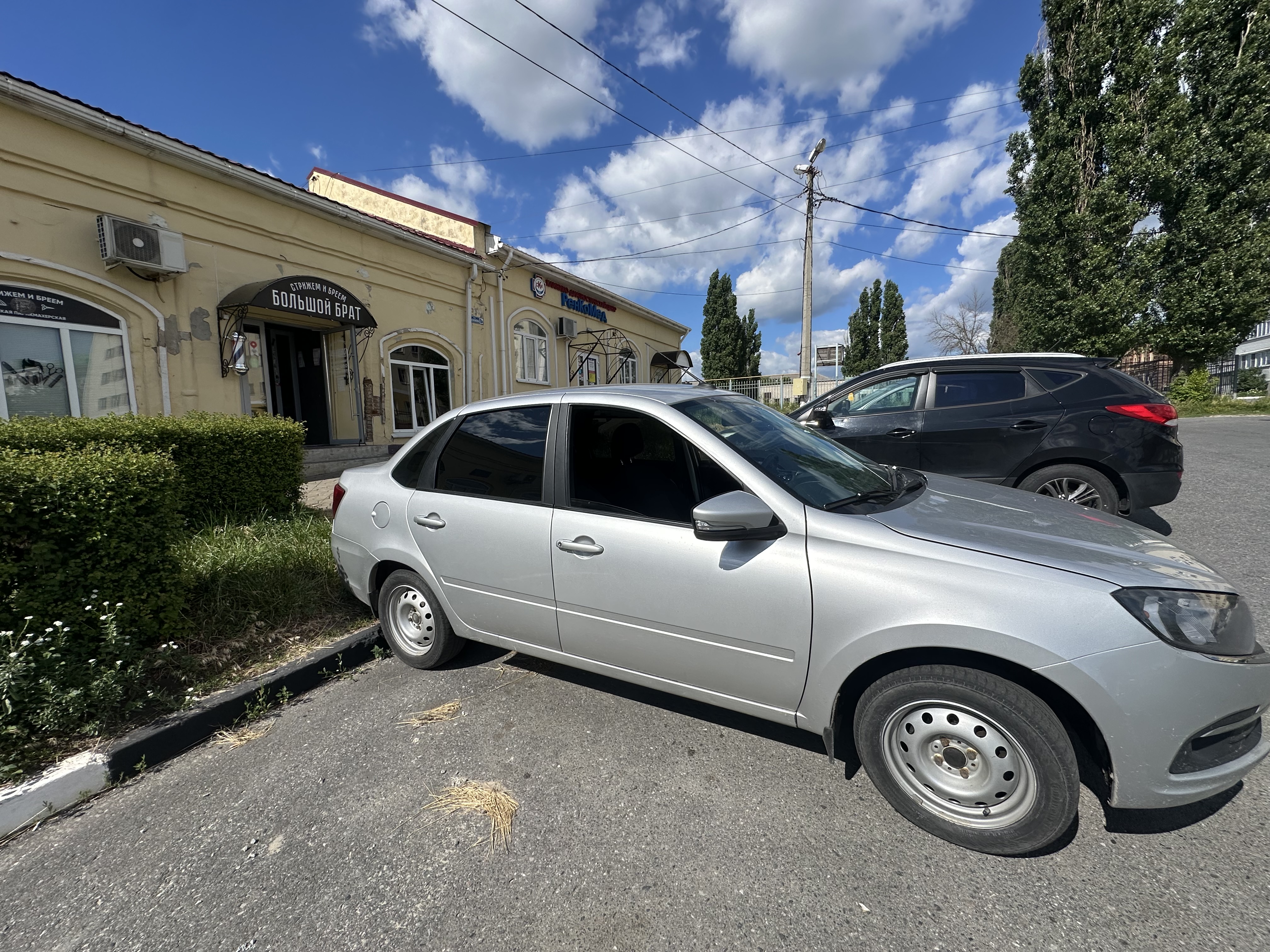 Автомобиль марки LADA модель GRANTA 2024 г.в. VIN-номер XTA219040S1121927