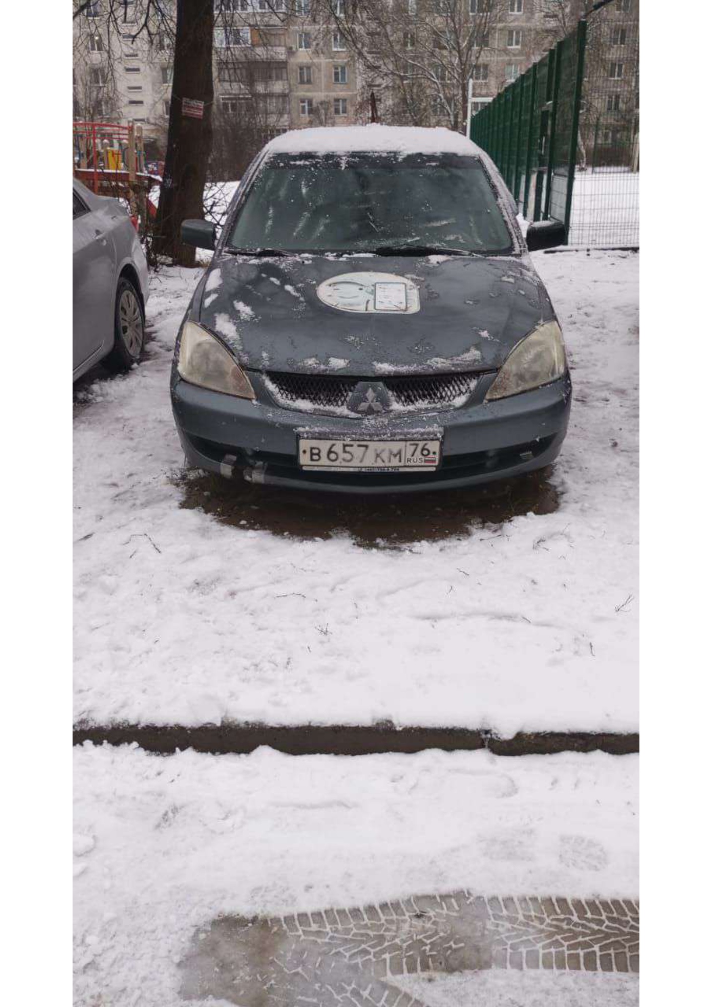 Автомобиль марки MITSUBISHI модель Lancer. 2006 года выпуска. идентификационный номер VIN JMBSNCS3A6U014158