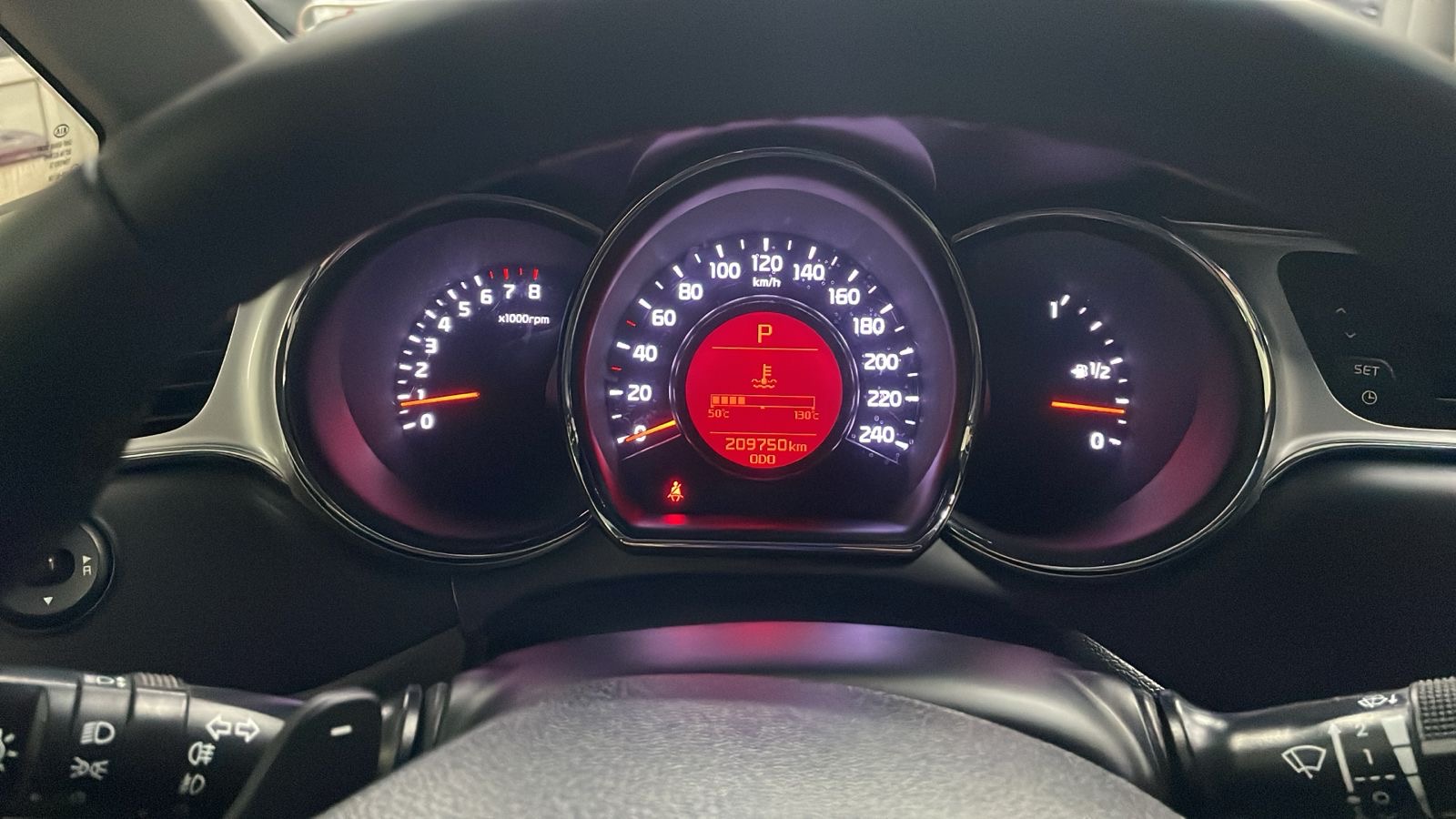 Автомобиль марки KIA модель JD (Ceed) 2017 г.в. VIN номер XWEHN812BH0021606