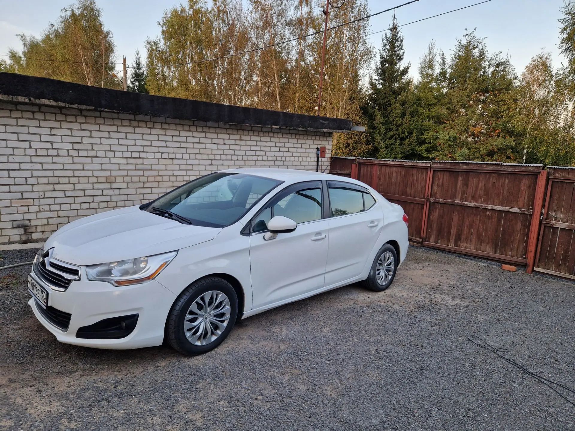 Автомобиль марки CITROEN C4, 2014 г.в., VIN-номер Z8TND5FS9EM029624