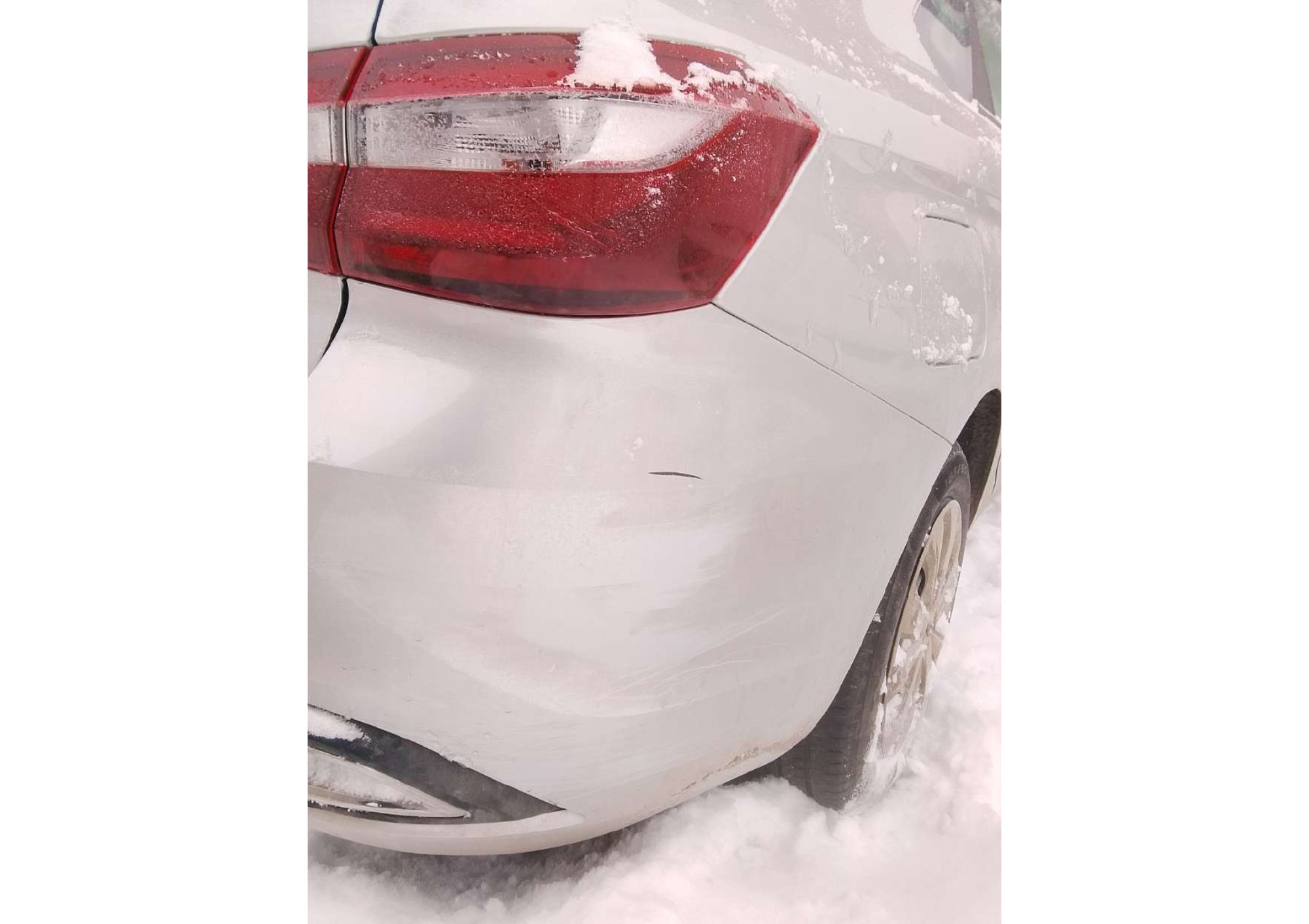 Автомобиль легковой, марка: LADA , модель: VESTA, VIN: XTAGFL350R0845426, гос. рег. номер: Р569ХЕ11, год изготовления: 2024