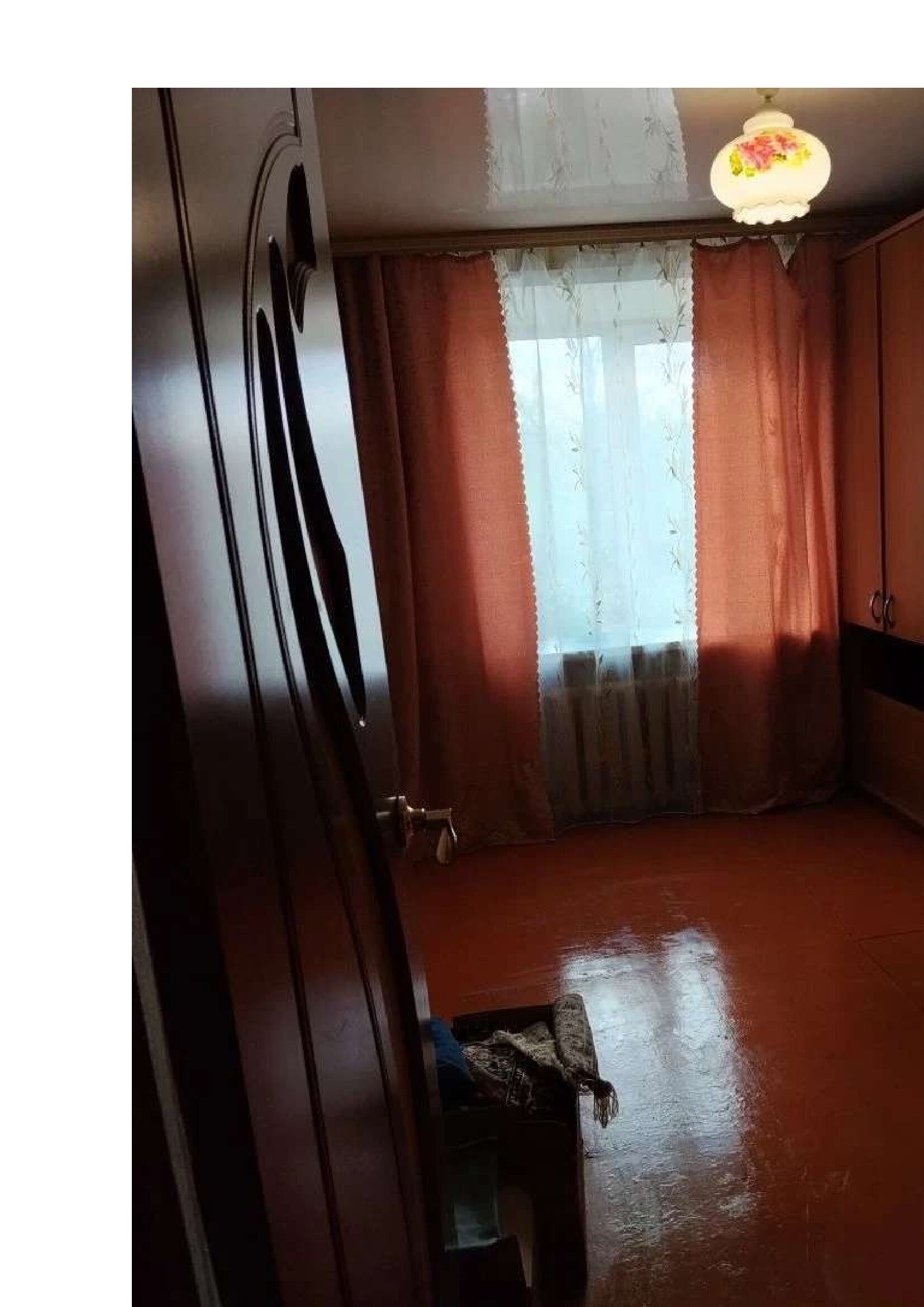 Квартира, общей площадью 60,8 кв.м., расположенная по адресу: 157800, Костромская обл., Нерехтский р-он., г. Нерехта, улица Смирнова, д. 20, кв. 46, кадастровый номер: 44:13:140108:620.