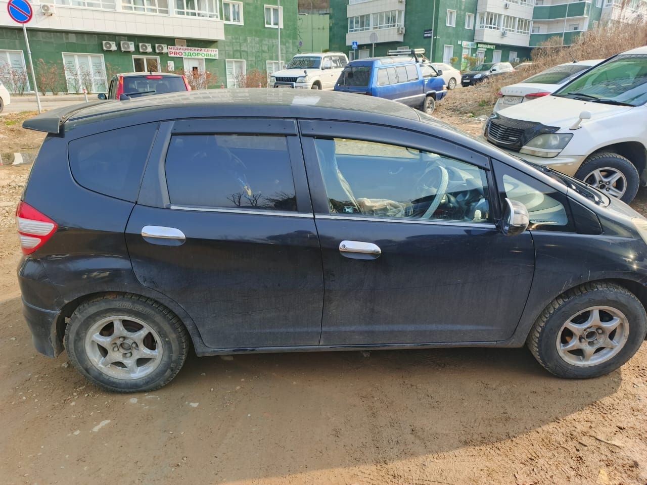 Легковой автомобиль марки: HONDA, модель: FIT, год выпуска: 2008 г., кузов №: GE61132436.