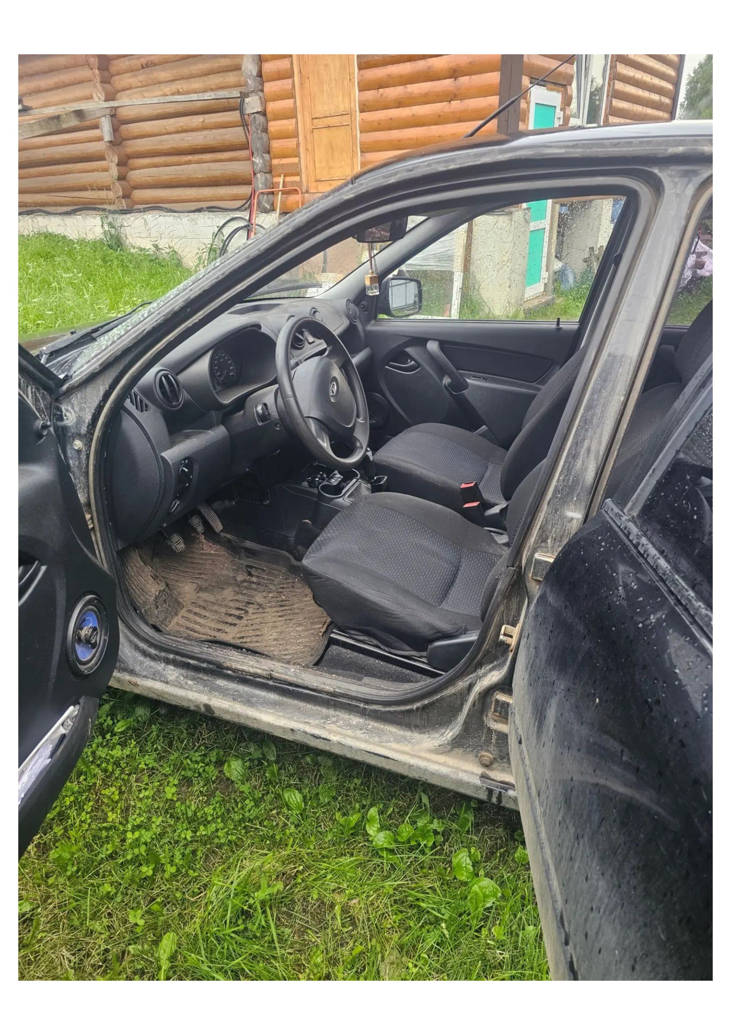Автомобиль марки LADA модель 219010 LADA GRANTA 2014 г.в. VIN-номер XTA219010EY101720
