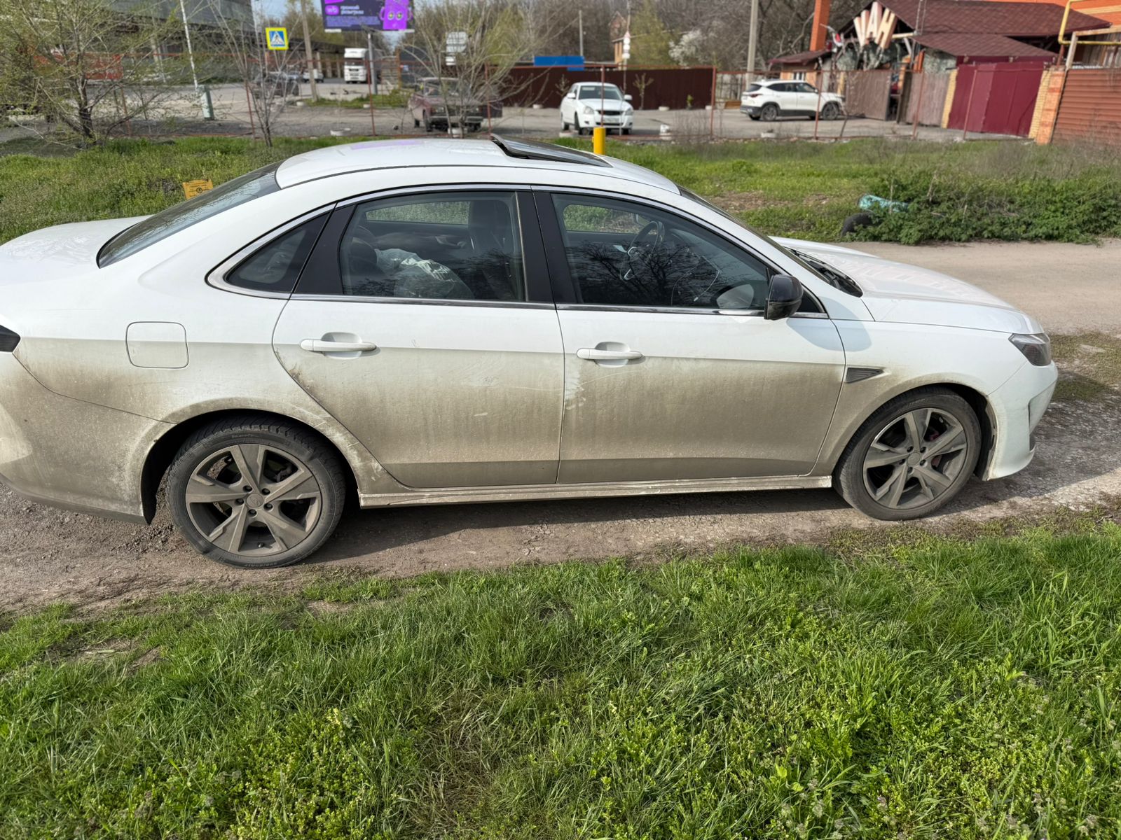 Автомобиль марки KAIYI модель E5 2023 г.в. VINномер XUUJA2G2XP0005494