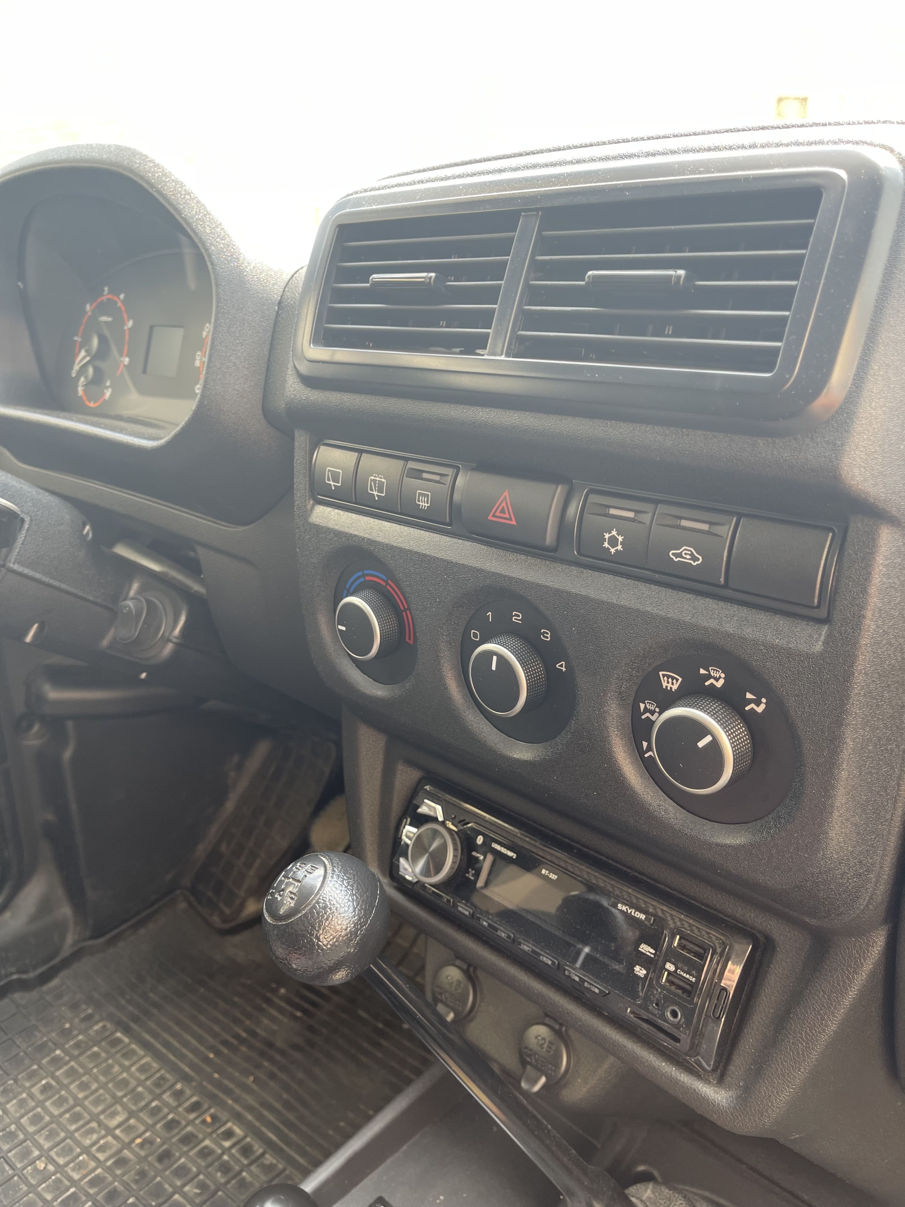 Автомобиль марки LADA модель 4X4 2023 г.в. VIN-номер XTA212140P2463645