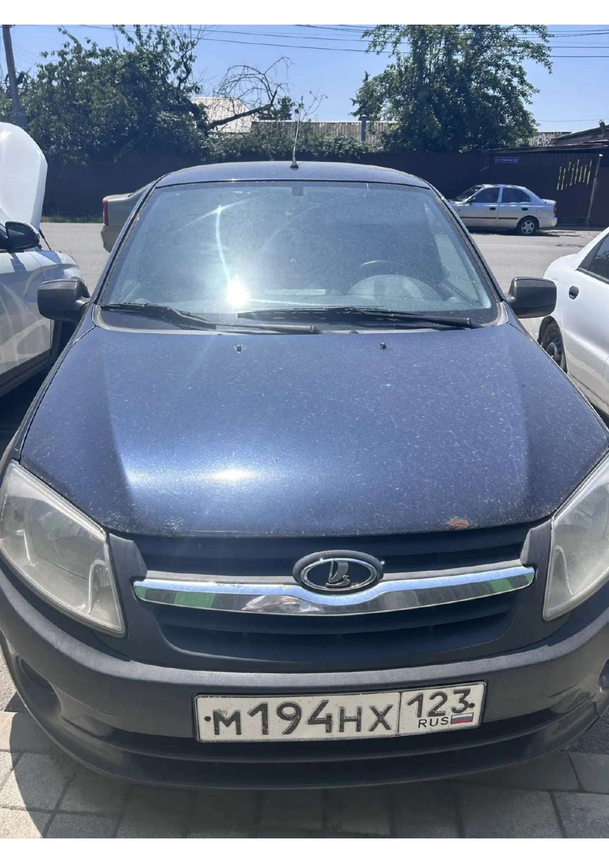 Автомобиль марки LАDА модель 219010 2014 г.в. VIN-номер XTA219010E0265711