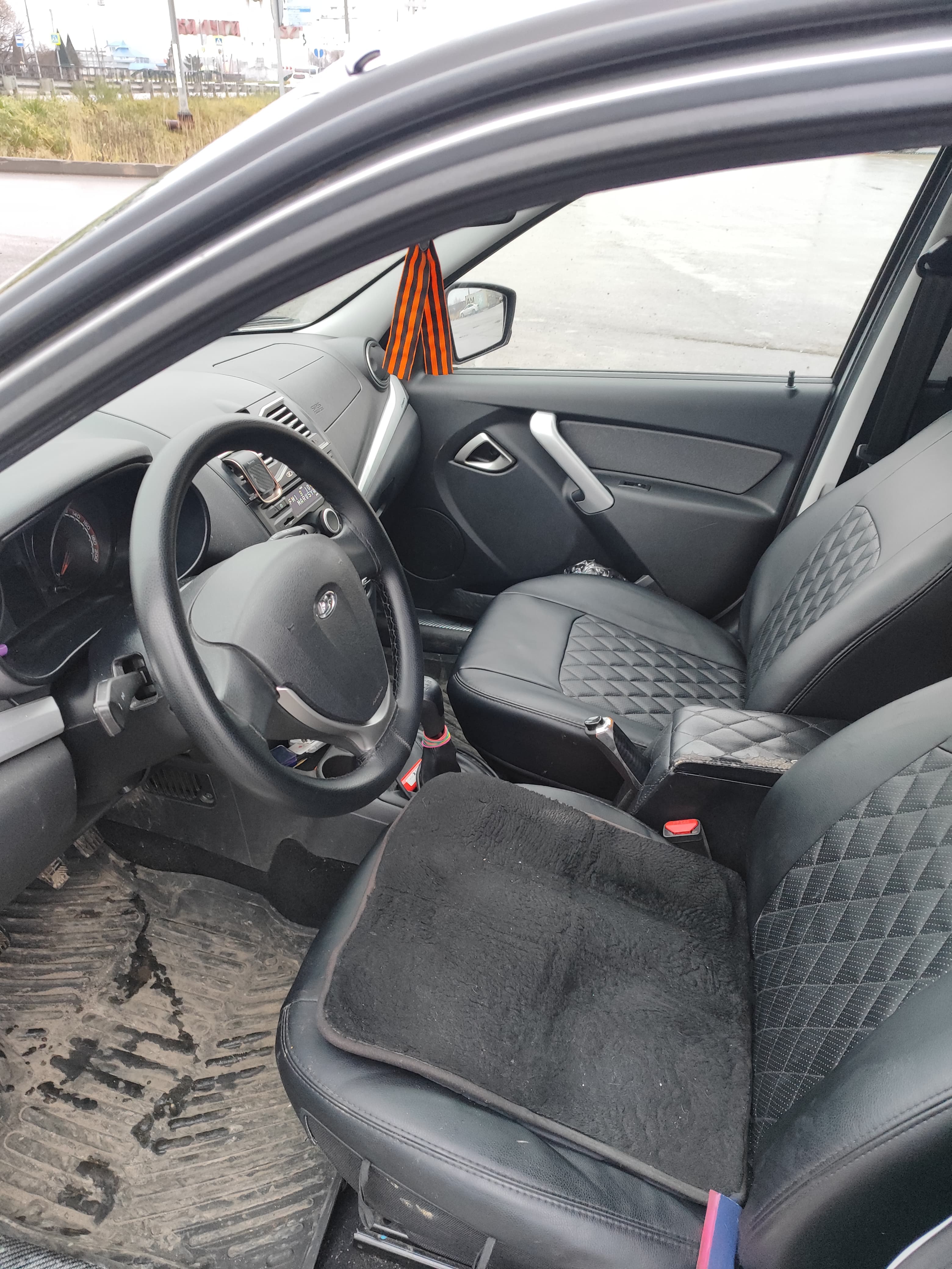 Легковой автомобиль, марка: LADA, модель: Granta, год изготовления: 2024, VIN: XTA219440R0260872. Объект в залоге. Залогодержатель ПАО "СОВКОМБАНК".