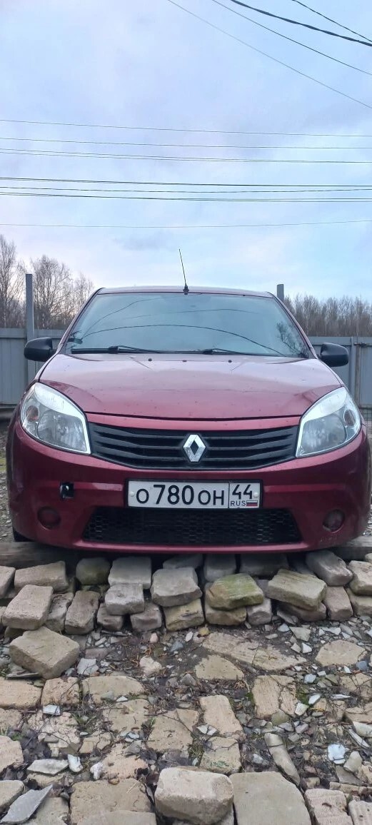 Легковой автомобиль марка: RENAULT, модель: Sandero, год выпуска: 2011 г., идентификационный номер (VIN): X7LBSRB2HBH417541
