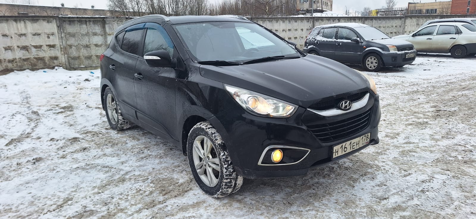 Автомобиль марки HYUNDAI модель ix35 2012 г.в. VIN-номер TMAJU81BCCJ311879.