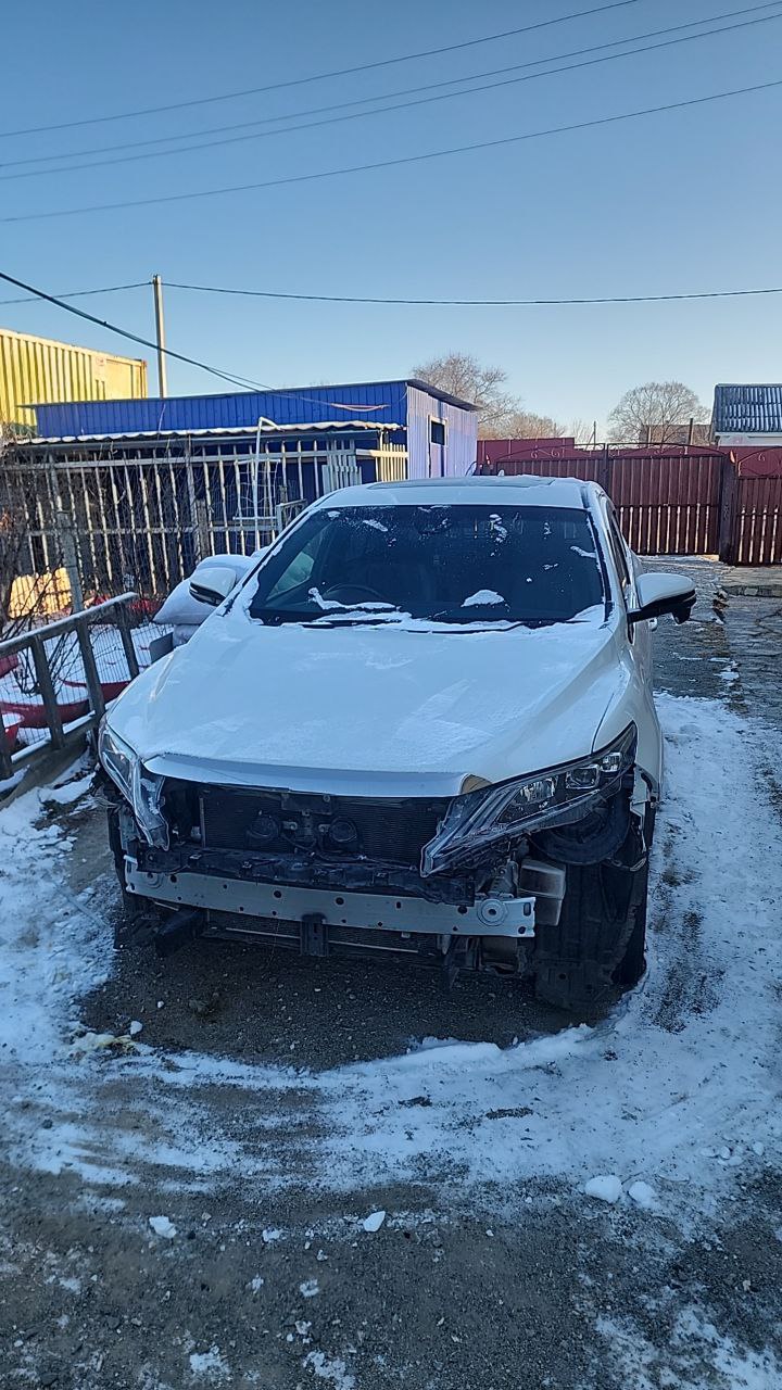 Легковой автомобиль марки: TOYOTA, модели: HARRIER, год выпуска: 2017 г., кузов №: ZSU65-0024750