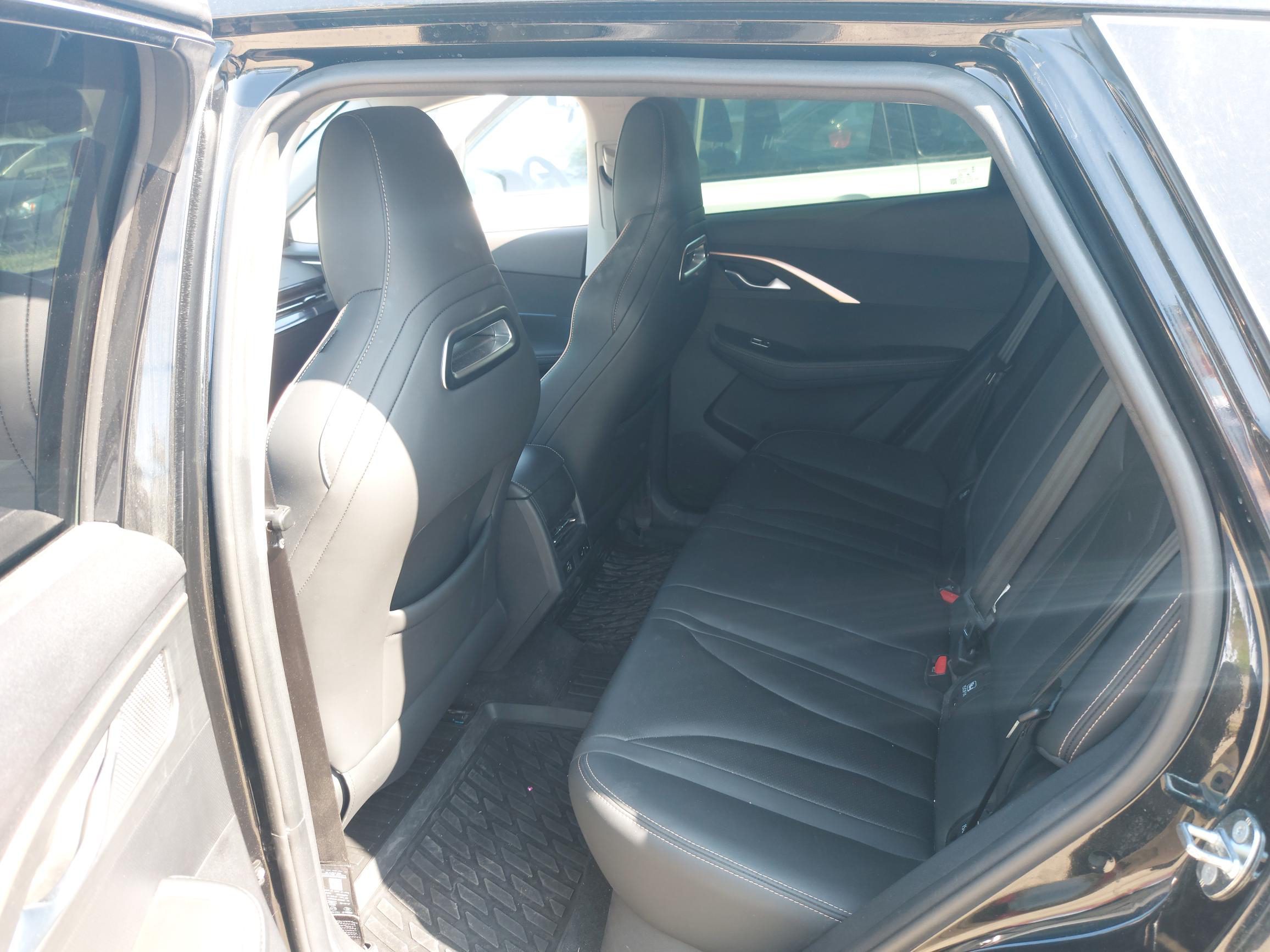 Автомобиль марки Omoda модель C5 2023 г.в. VIN-номер LVVDB21B3PD208017