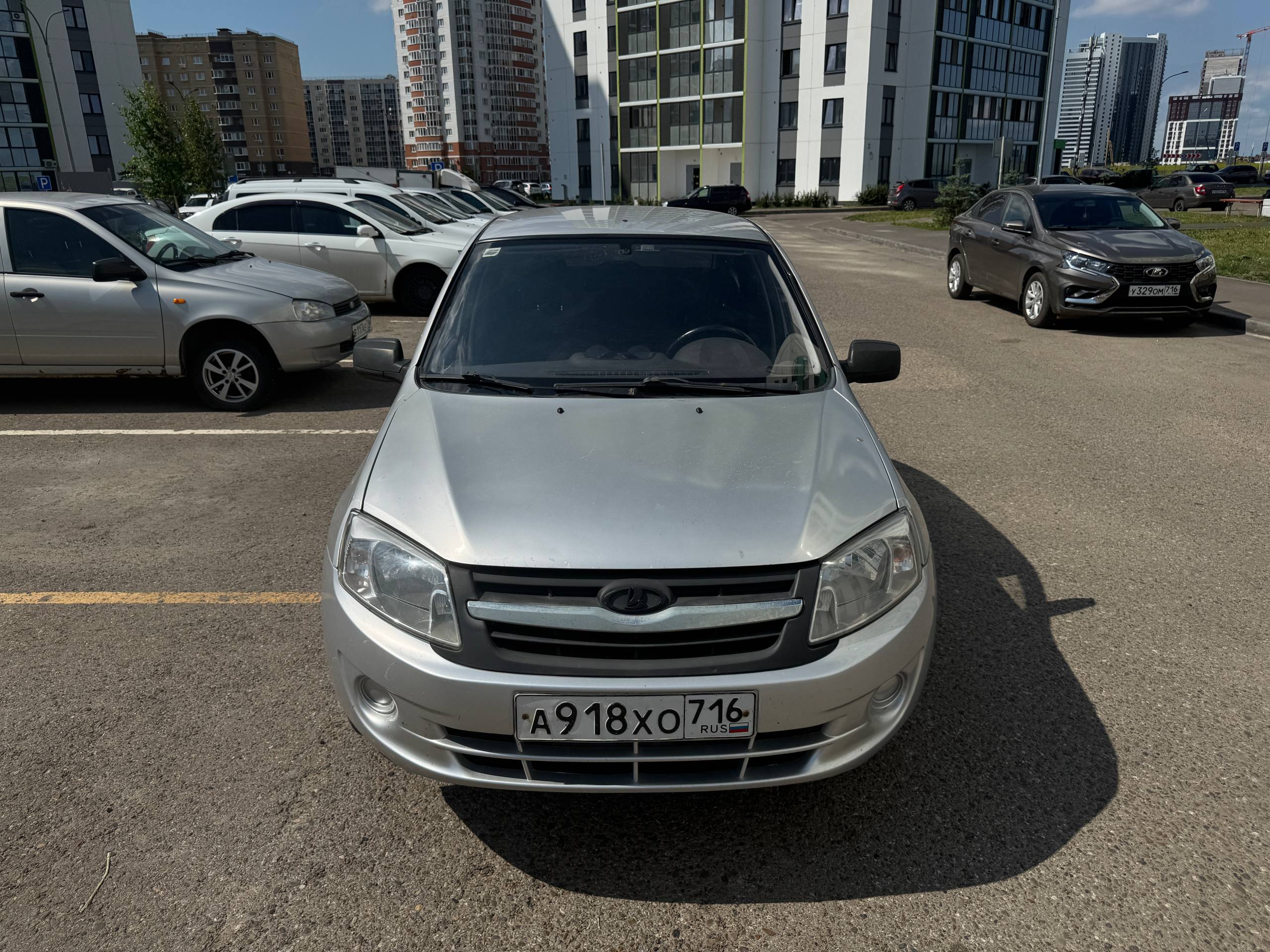 Автомобиль марки LADA GRANTA 2012 г.в VIN-номер XTA219000DY014963