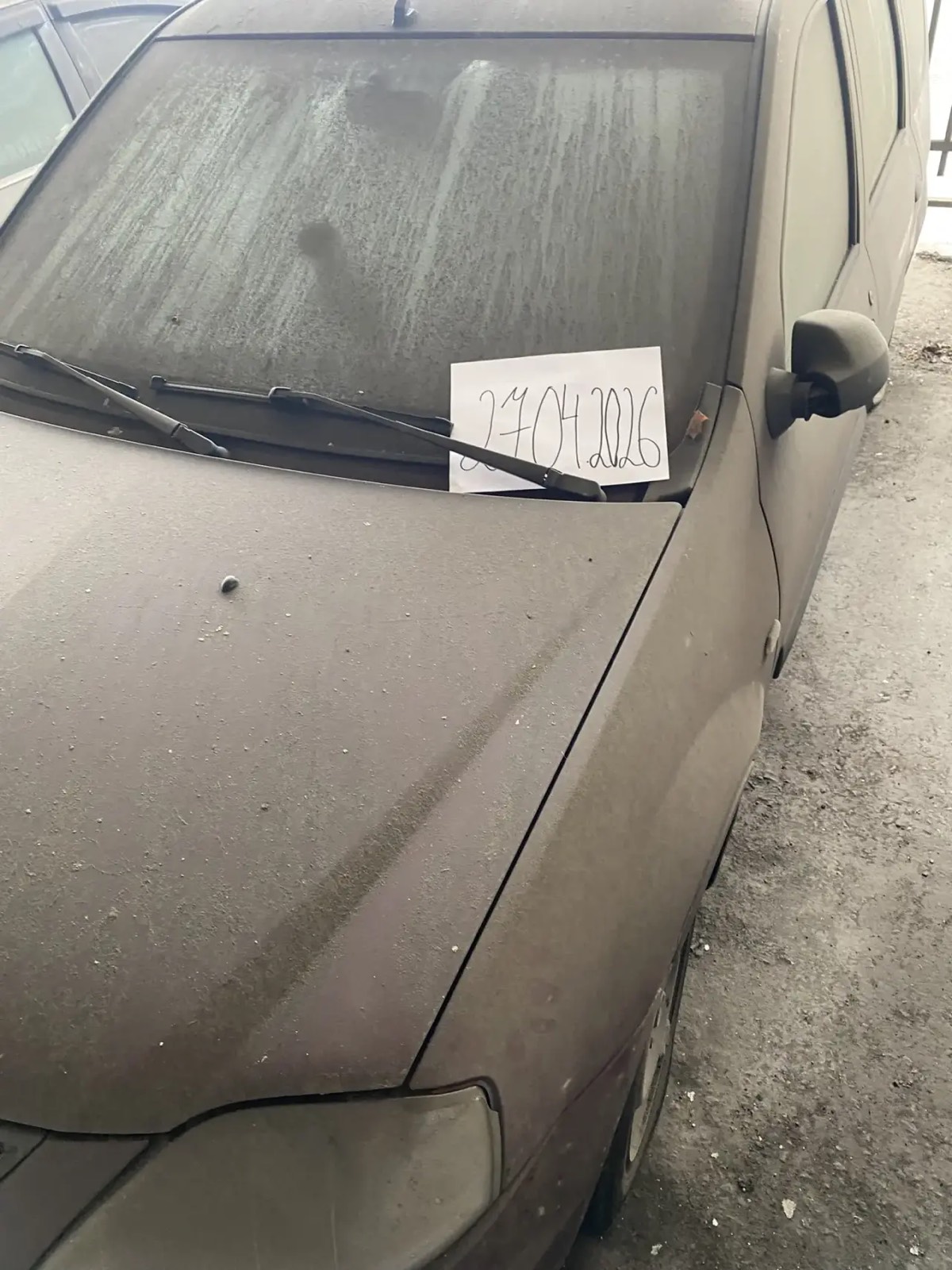 Автомобиль марки LADA модель Largus 2015 г.в. VIN-номер XTAKS015LF0896964 (в залоге у ПАО «Совкомбанк»)