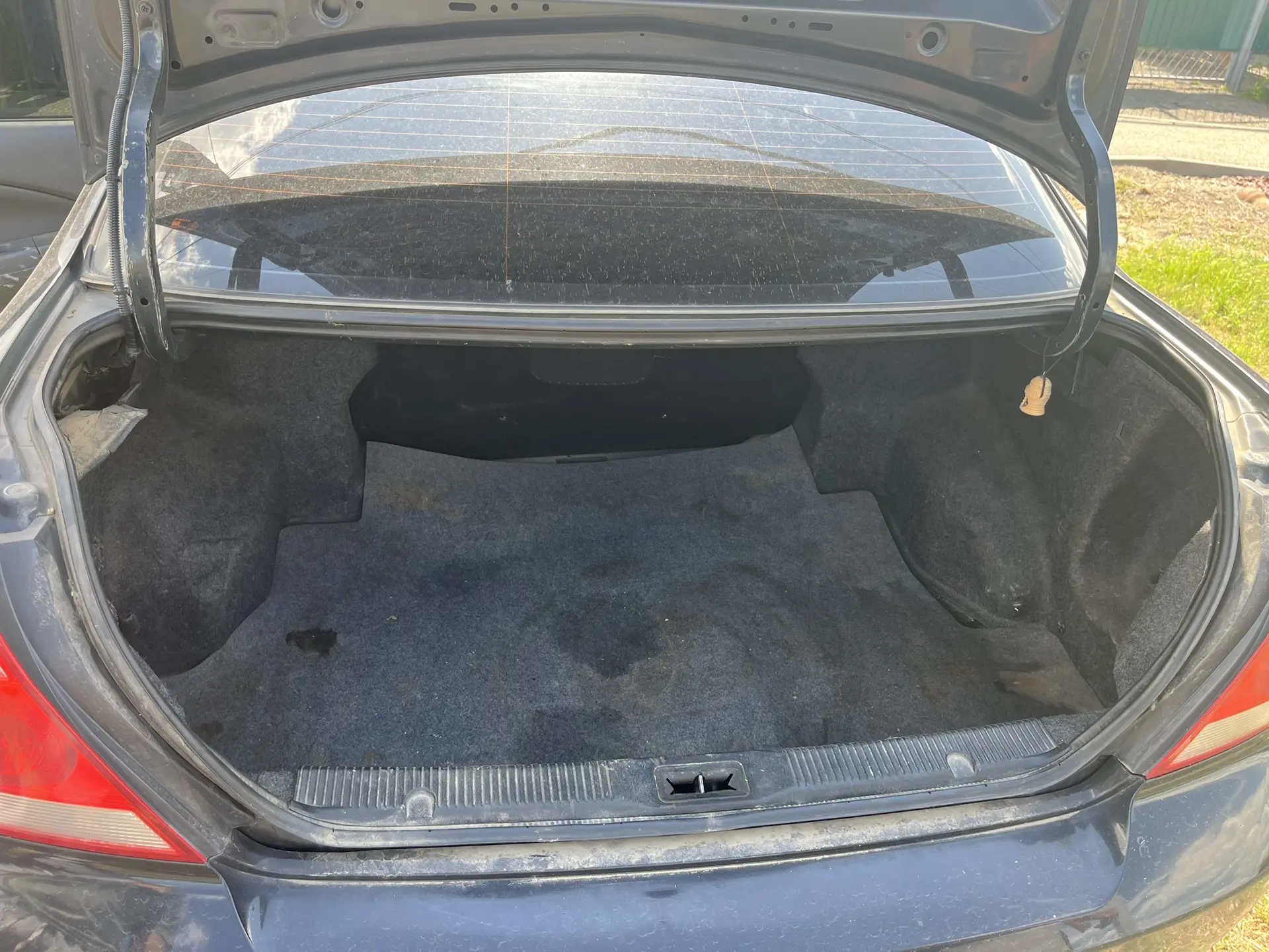 Автомобиль марки NISSAN модель Almera Classic 2008 г. в. VIN-номер KNMCSHLMS8P719405, является предметом залога ПАО "Совкомбанк"