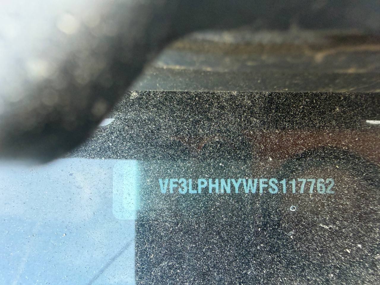 Автомобиль марки PEUGEOT модель 308, 2015 года выпуска , VIN VF3LPHNYWFS117762.