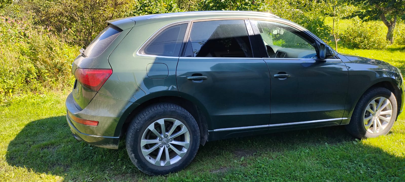 Автомобиль марки AUDI модель Q5 2014 г.в. VIN-номер WAUZZZ8R4EA072077