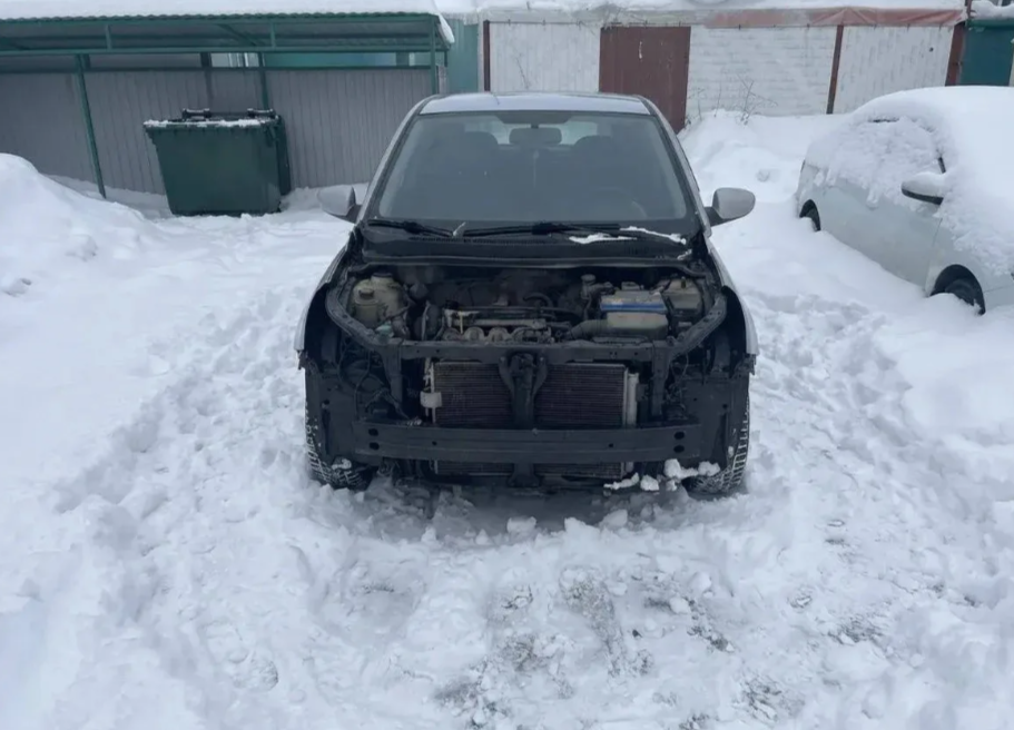 Автомобиль марки ХЕНДЭ модель СОЛЯРИС 2011 г.в. VIN-номер Z94CU41DBBR018578