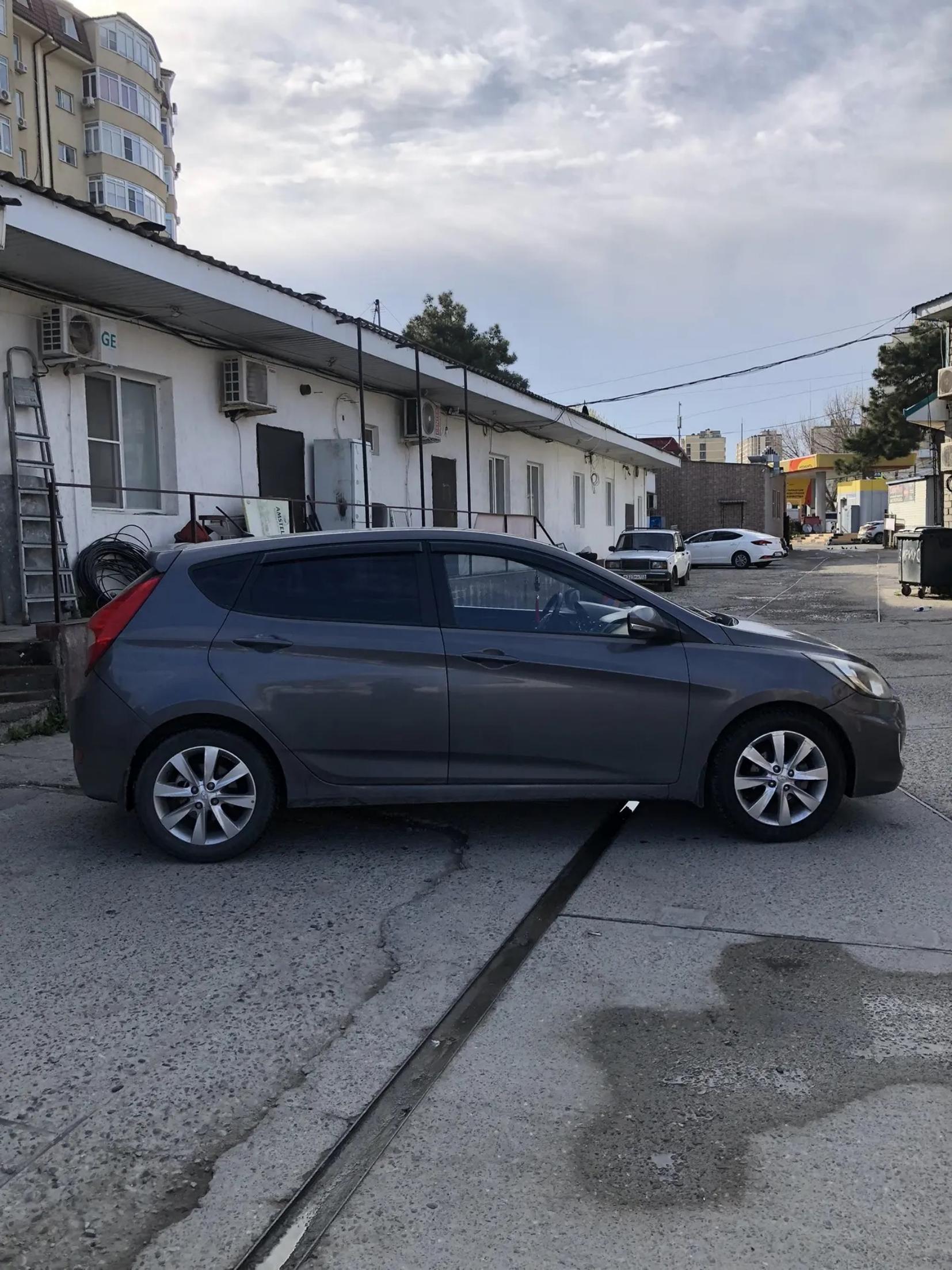 Автомобиль марки HYUNDAI модель Solaris 2012 г.в. VIN- номер Z94CU51DBCR029407