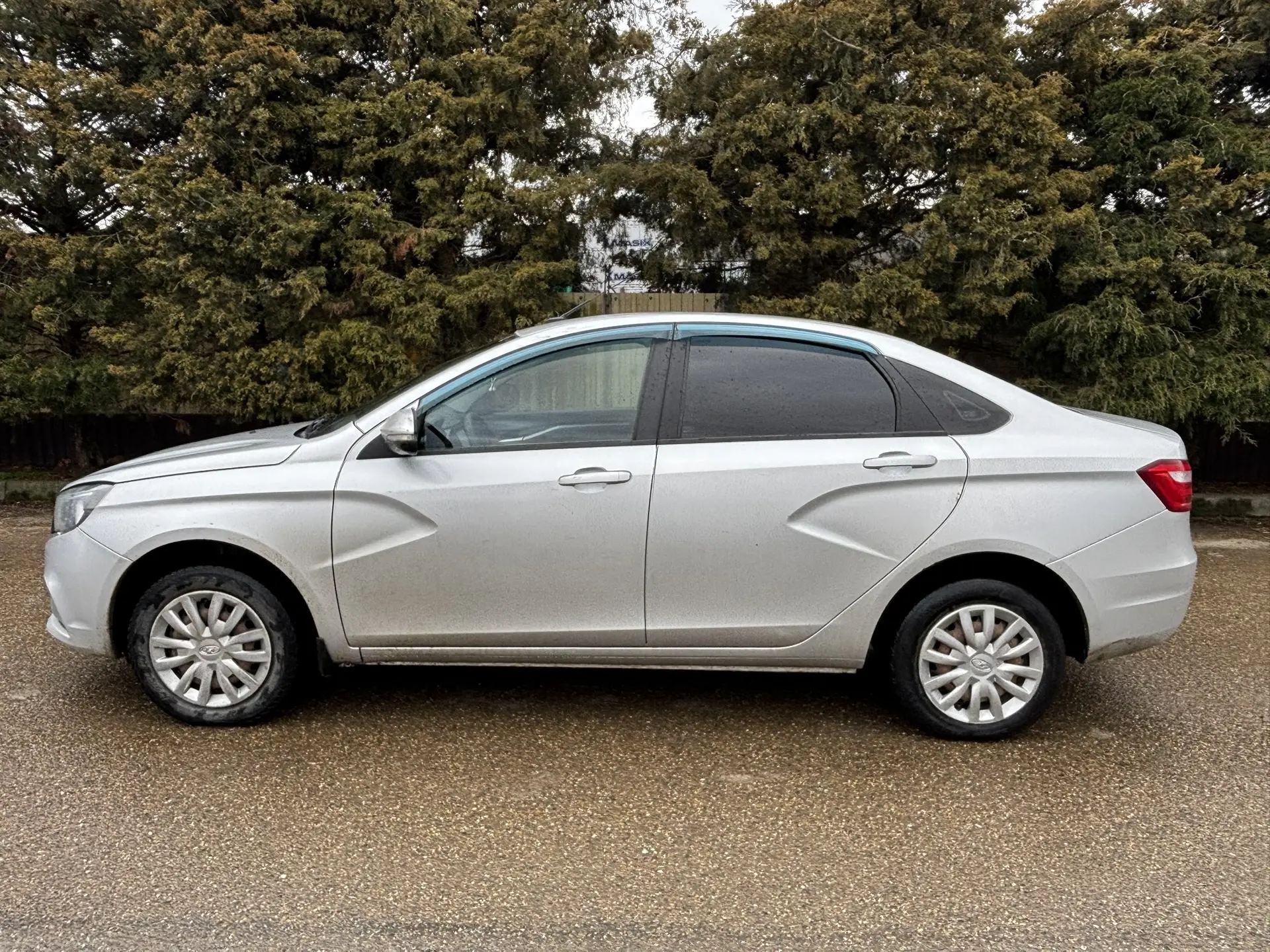 Автомобиль марки LADA модель Vesta 2017 г.в. VIN-номер XTAGFL110JY134791