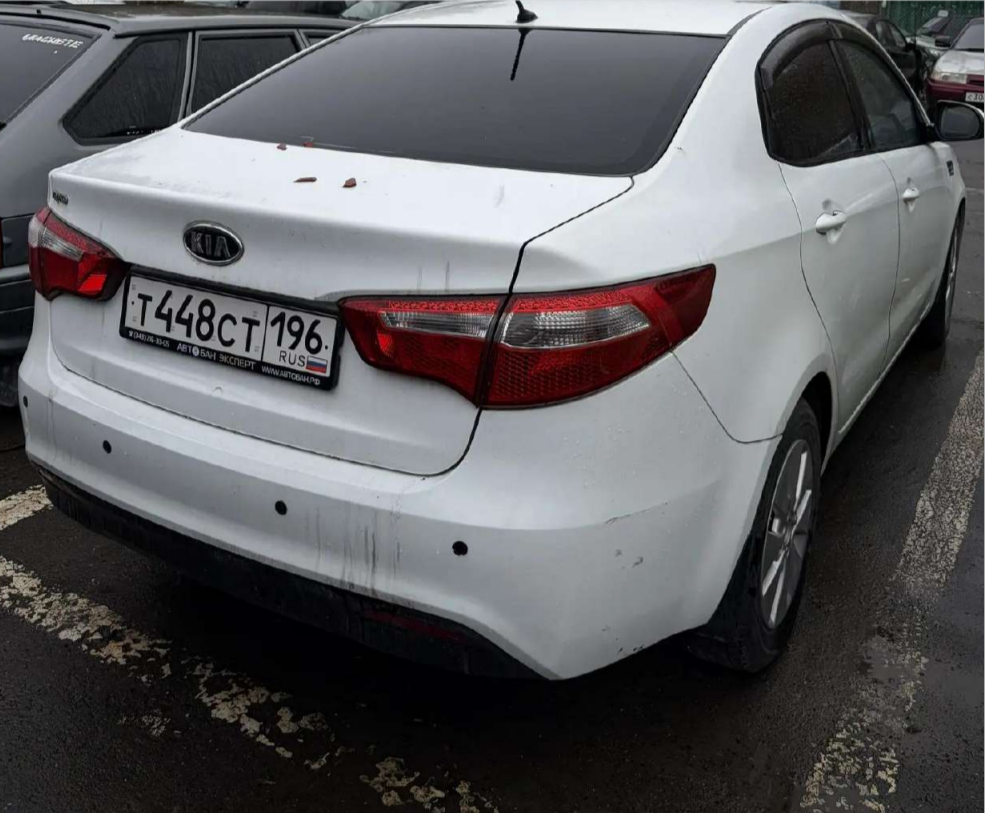 Легковой автомобиль марки: KIA, модель: RIO, год выпуска: 2012 г., идентификационный номер (VIN): Z94CC41BACR031296 (Залог в пользу ПАО "Совкомбанк").