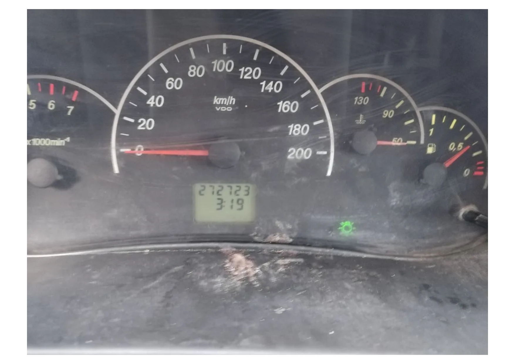 Легковой автомобиль марки: LADA, модель: 217130 Lada Priora, год выпуска: 2009 г., кузов №: XTA21713090001077, идентификационный номер (VIN): XTA21713090001077