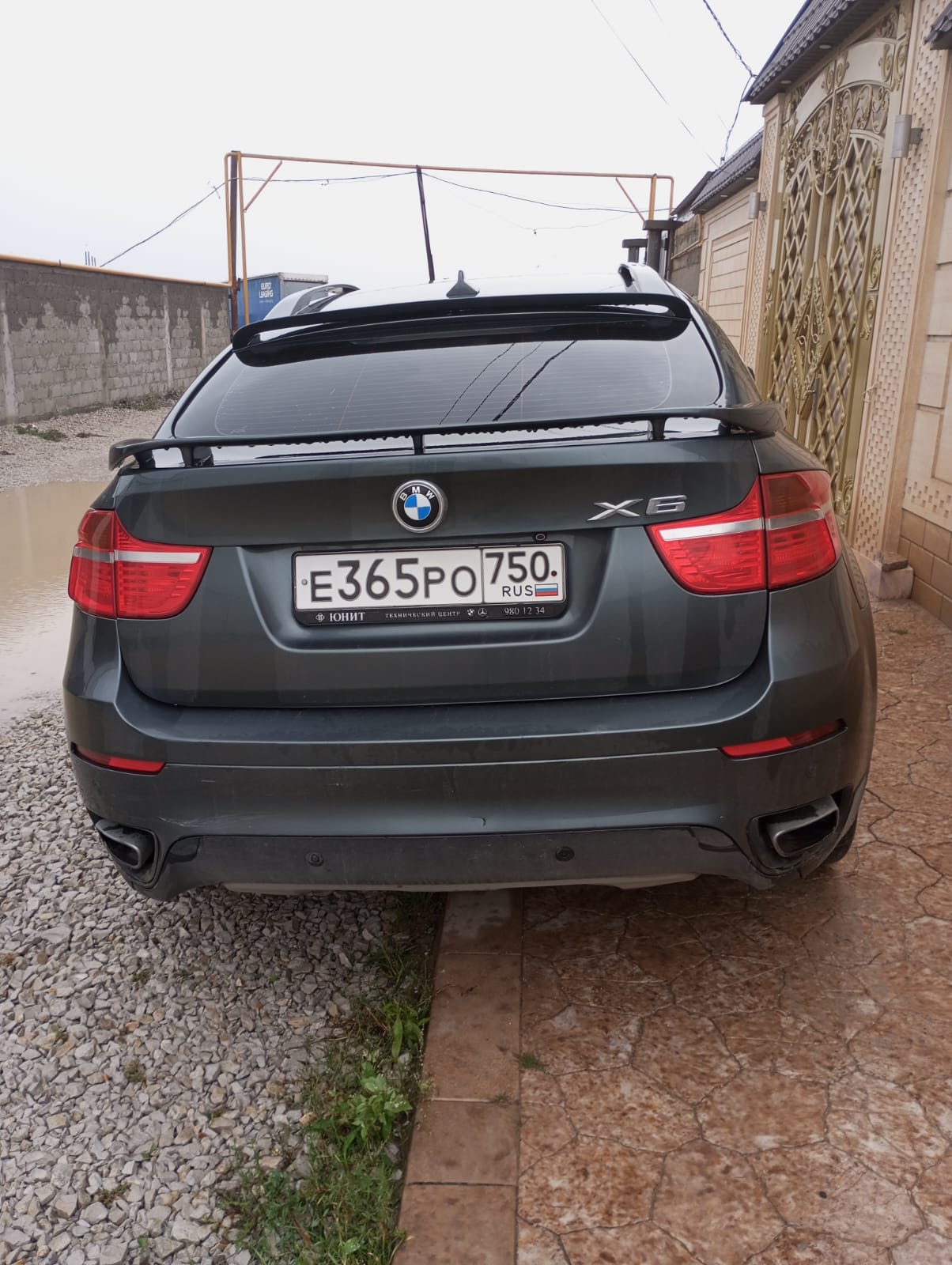 Автомобиль марки BMW модель X6 XDRIVE35I 2009 г.в. VIN-номер WBAFG41050L343071