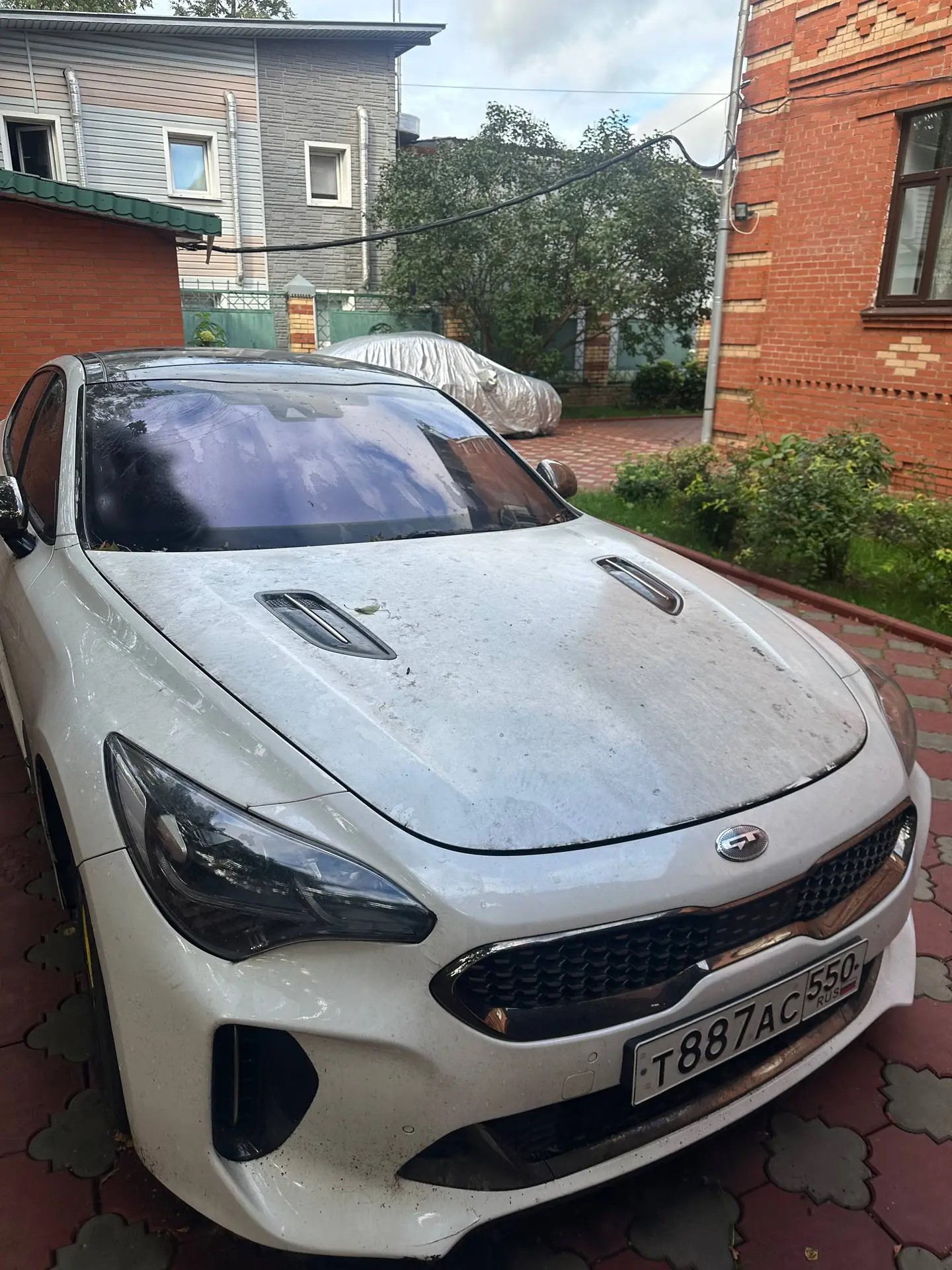 Легковой автомобиль Марка: KIA модель: STINGER 2018 г.в. VIN-номер XWEE551CDJ0000144, цвет белый
