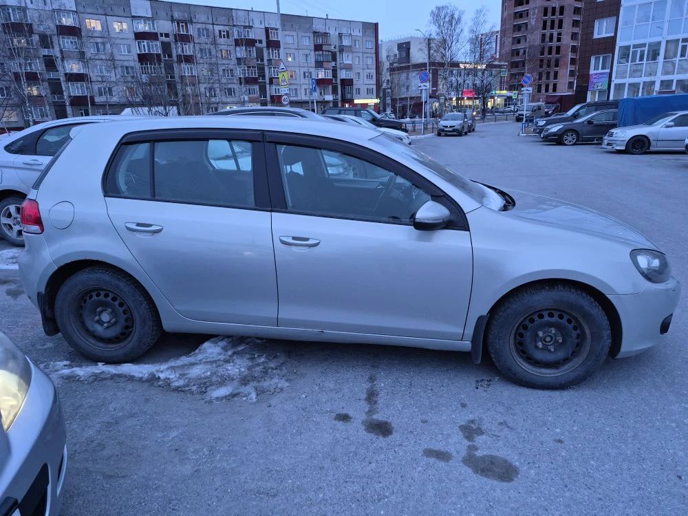 Легковой автомобиль марки: VOLKSWAGEN, модели: GOLF, год выпуска: 2011 г., идентификационный номер (VIN): WVWZZZ1KZBW345054