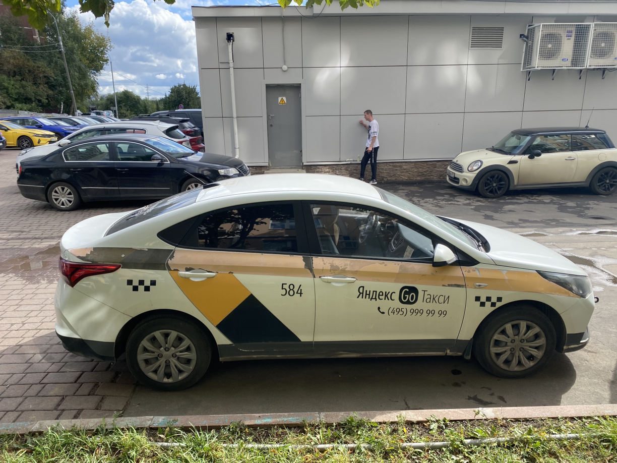 Автомобиль марки HYUNDAI модель Solaris 2021 г.в. VIN-номер Z94K241CBMR263467