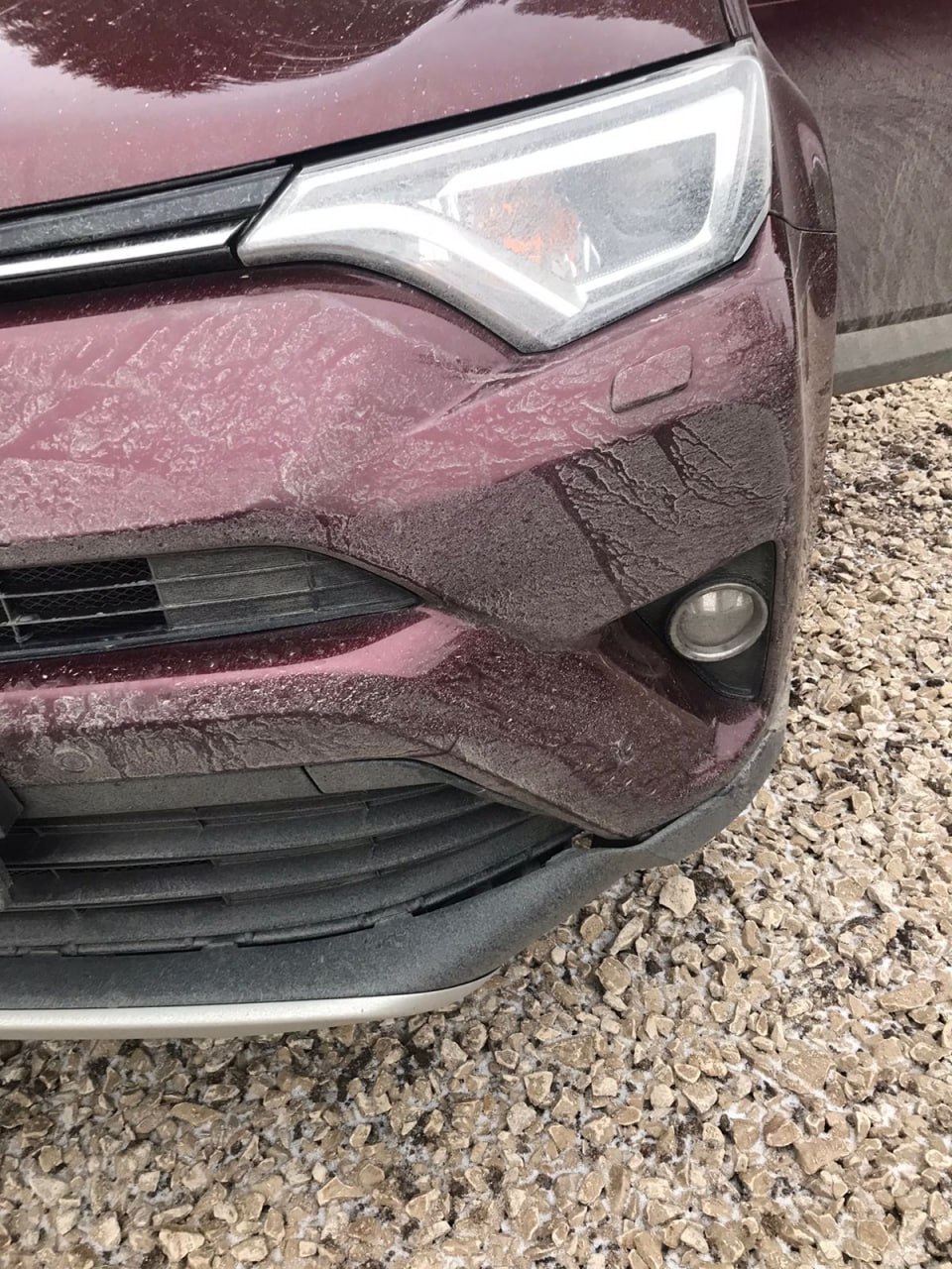 Автомобиль марки TOYOTA модель RAV 4 2017 г.в. VIN-номер XW7DDREV60S017705