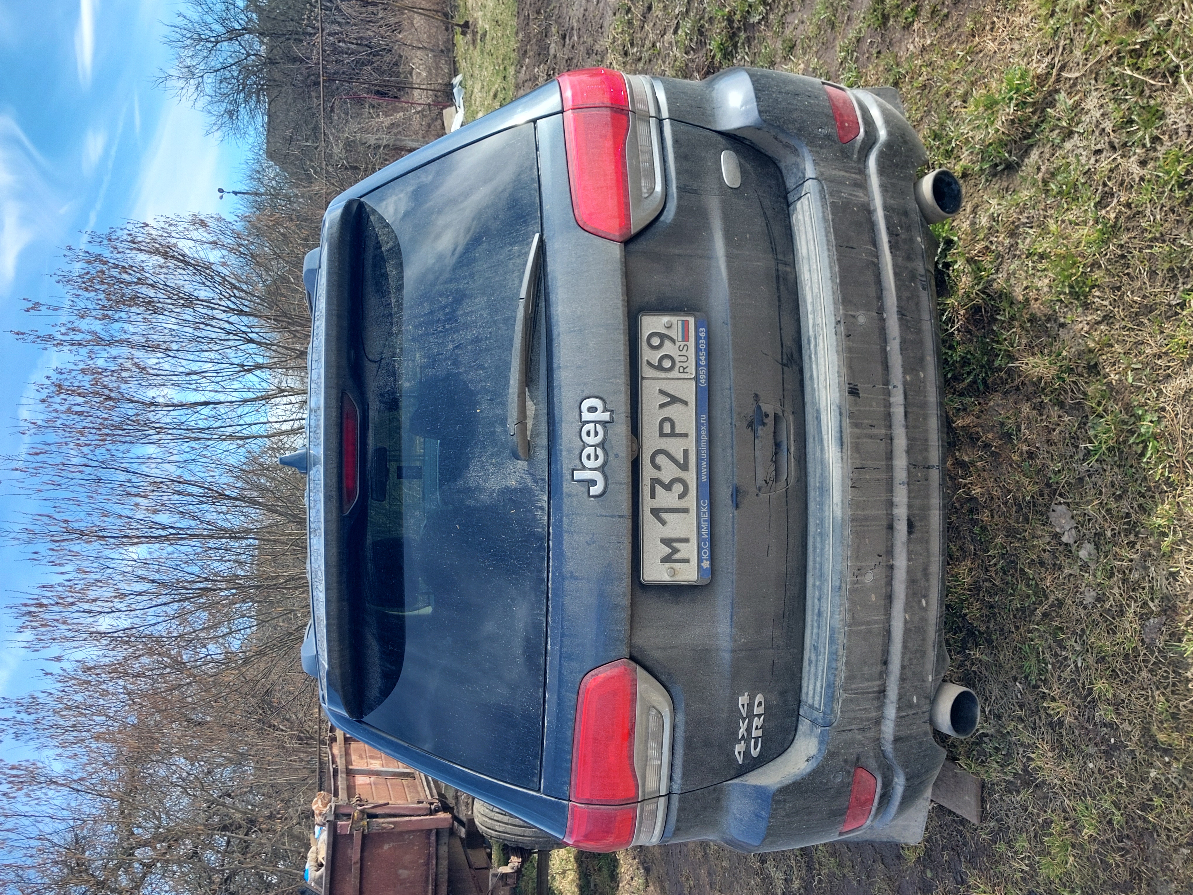 Автомобиль марки JEEP модель Grand Cherokee OVERLA 2013 г.в. VIN-номер 1C4RJFCM9EC236335