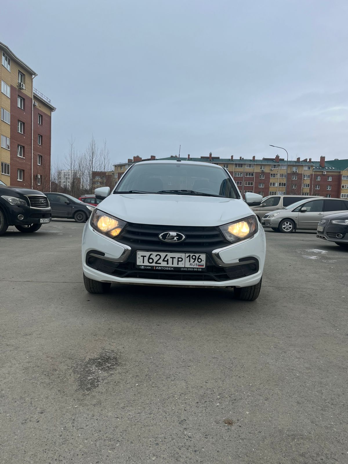 Легковой автомобиль марка: LADA, модель: Granta, год выпуска: 2024 г., идентификационный номер (VIN): XTA219070R1067394