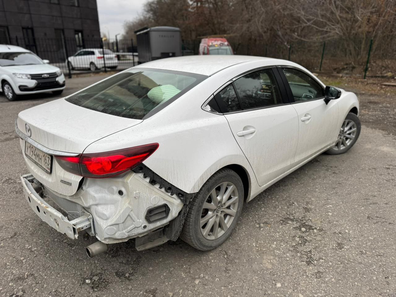 Легковой автомобиль марки: MAZDA, модель: 6, год выпуска: 2015 г., идентификационный номер (VIN): RUMGJ4268FV018391. Имущество является предметом залога, залогодержатель ПАО "Совкомбанк"