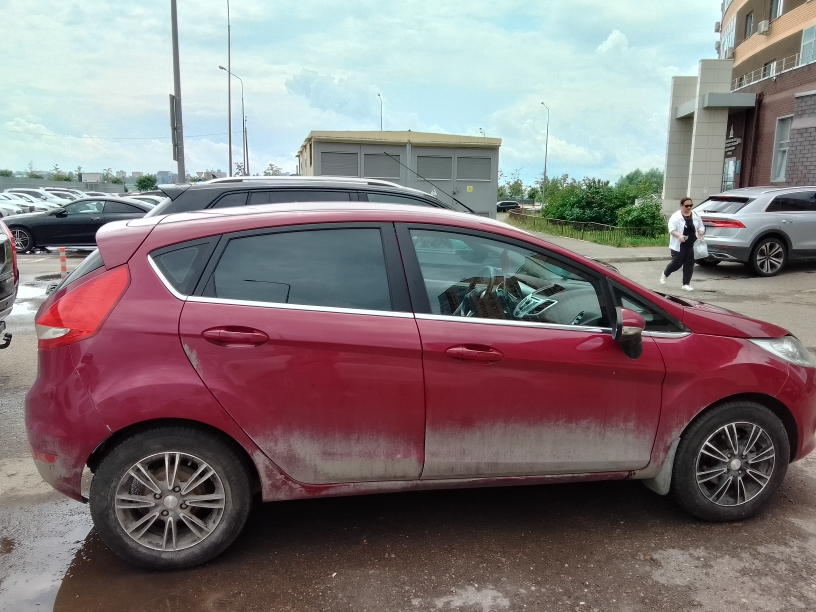Автомобиль марки FORD модель Fiesta, 2011 года выпуска