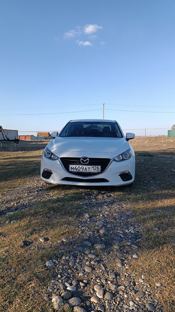 Легковой автомобиль марки: Mazda, модель: 3, идентификационный номер (VIN): JMZBM42Z231151993, кузов №: JMZBM42Z231151993