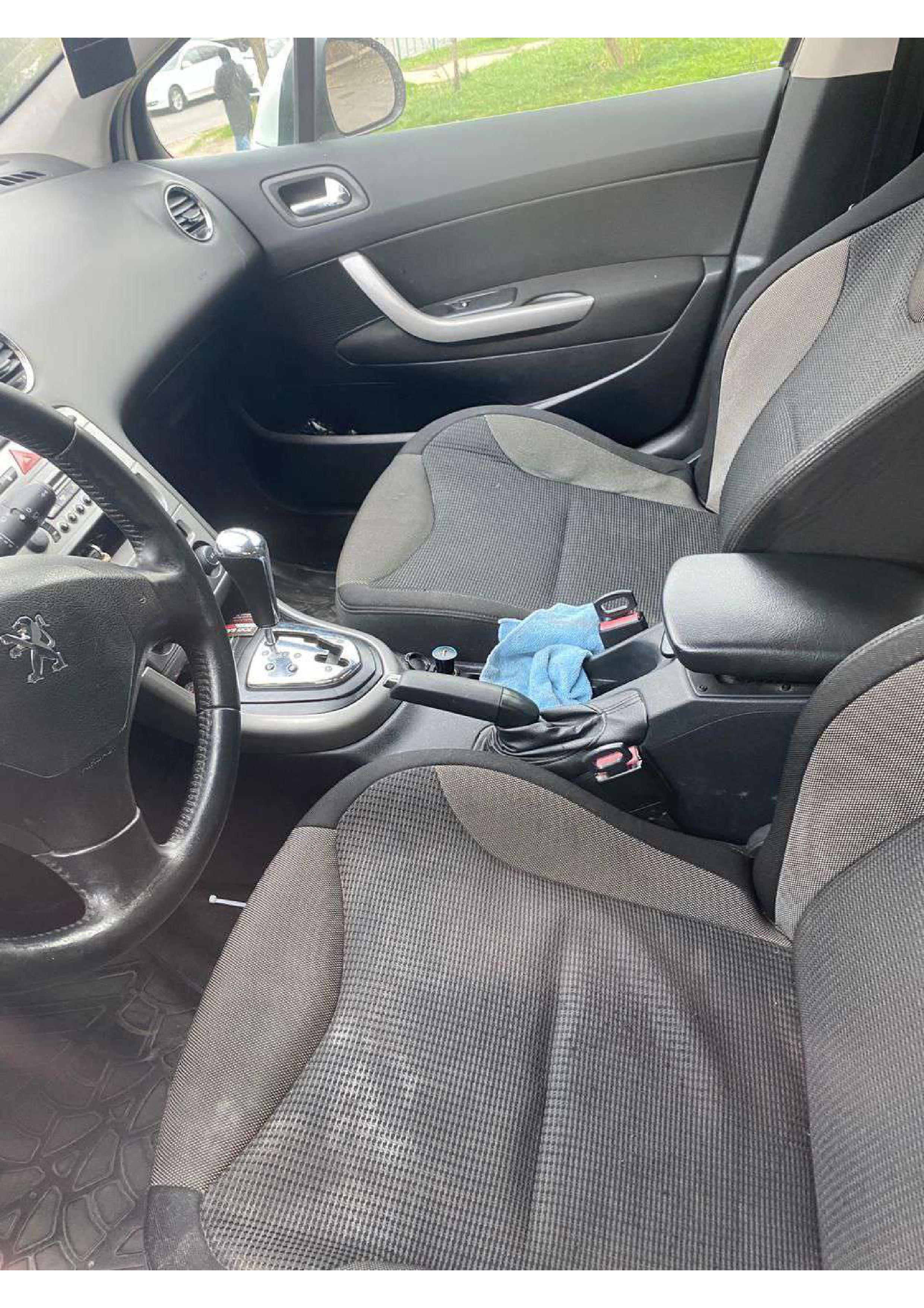 Автомобиль марки PEUGEOT модель 308 2010 г.в. VIN-номер Z8T4C5FS9AM013604