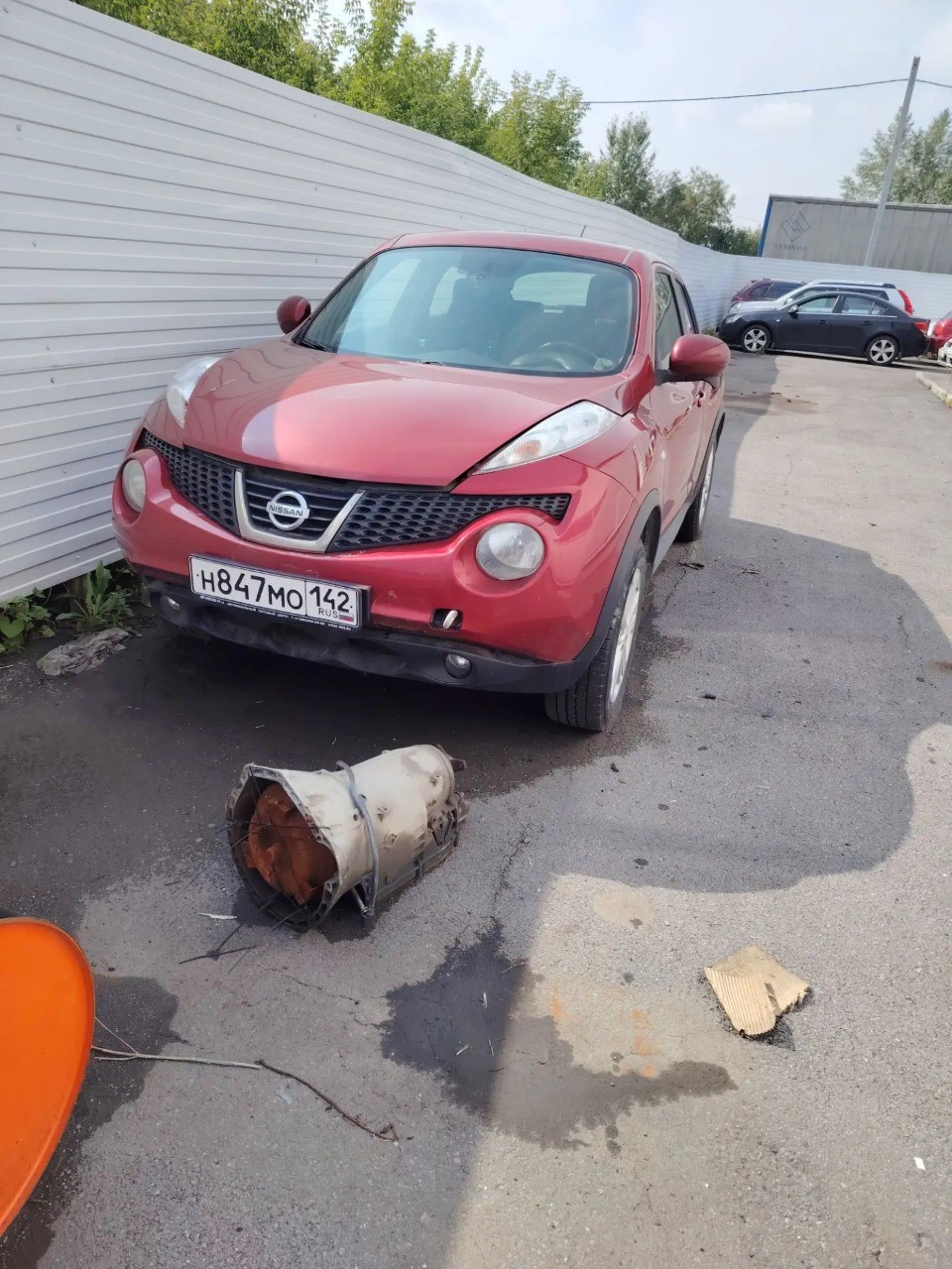 Автомобиль марки NISSAN модель Juke 2014 г.в. VIN - номер SJNFBAF15U6522857
