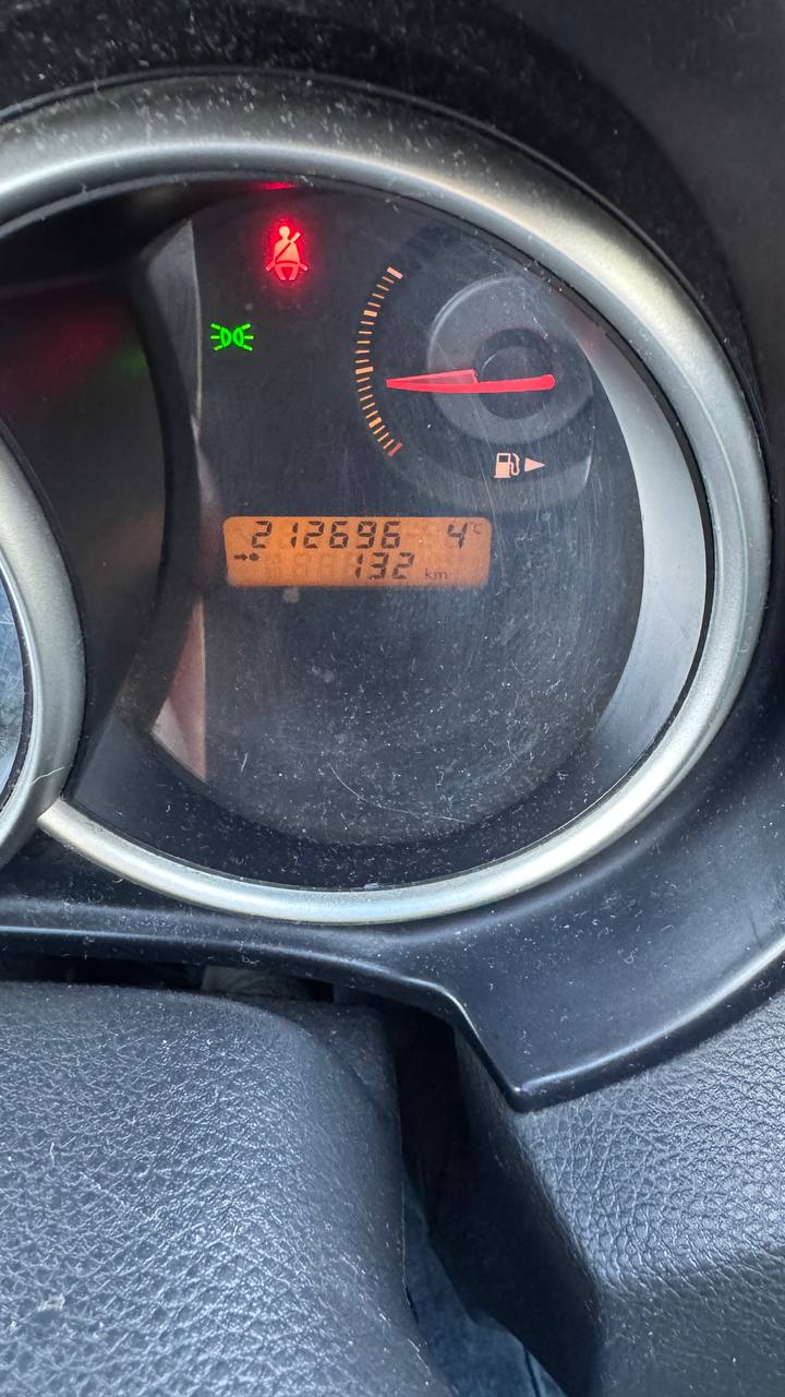 Автомобиль марки NISSAN модель Tiida 2007 г.в. VIN-номер 3N1FCAC11UK398990