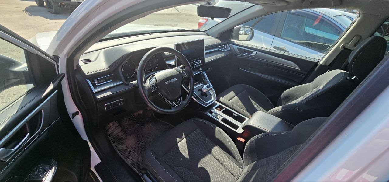 Автомобиль марки HAVAL модель M6 2023 г.в. VIN-номер LGWEF4A51PF700663
