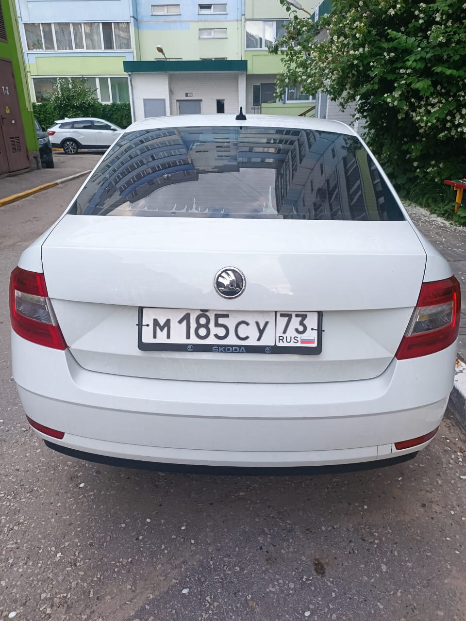 Легковой автомобиль марки: SKODA, модель: Octavia, год выпуска: 2017 г., кузов №: XW8AN2NE0JH011710, идентификационный номер (VIN): XW8AN2NE0JH011710