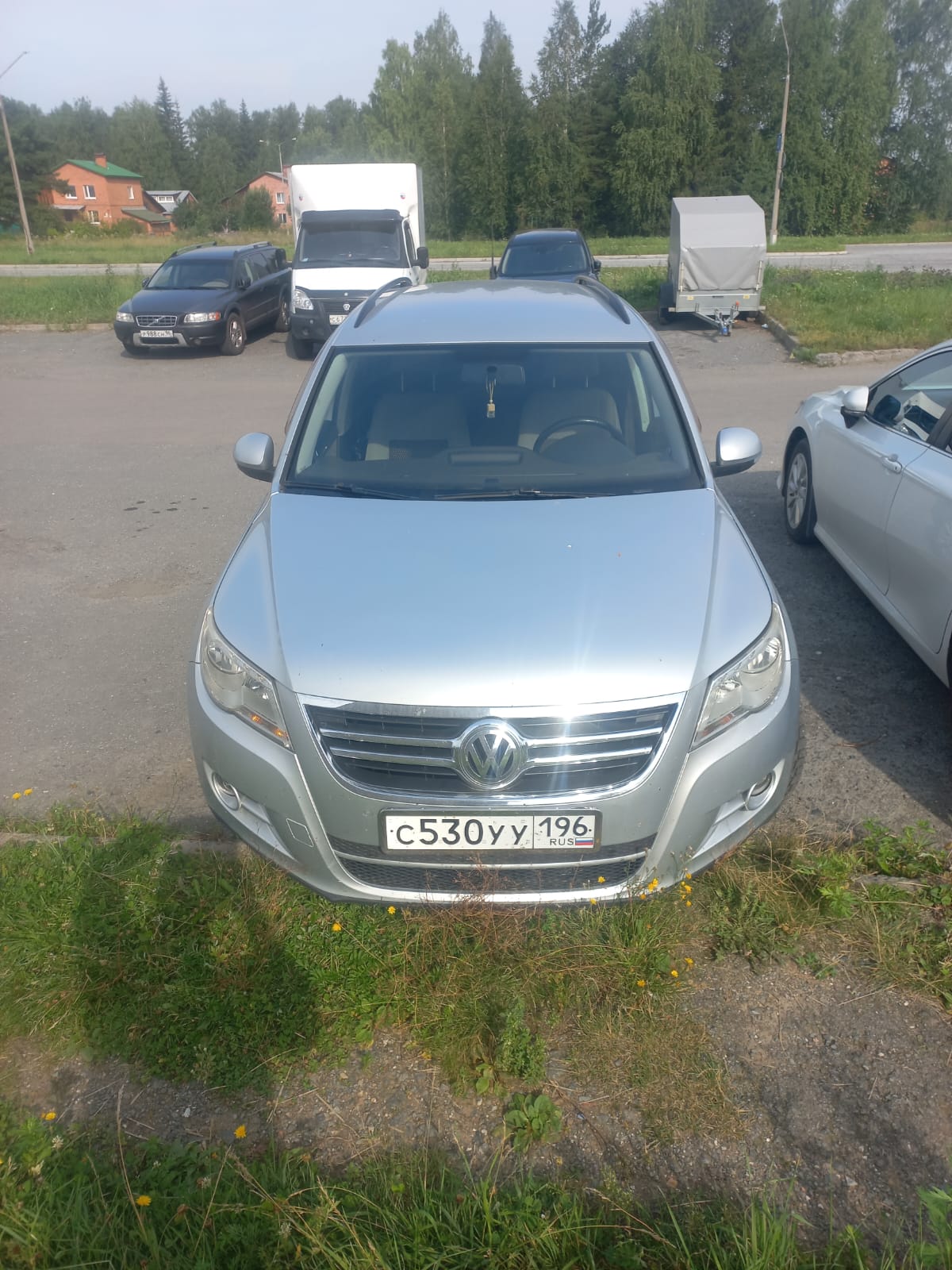Автомобиль марки VOLKSWAGEN, Модель автомобиля: Tiguan; 2010 года выпуска; VIN:XW8ZZZ5NZAG102105